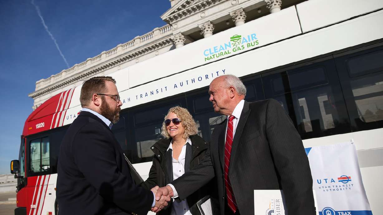 Salt Lake City showcases clean-fuel buses for Capitol Connector