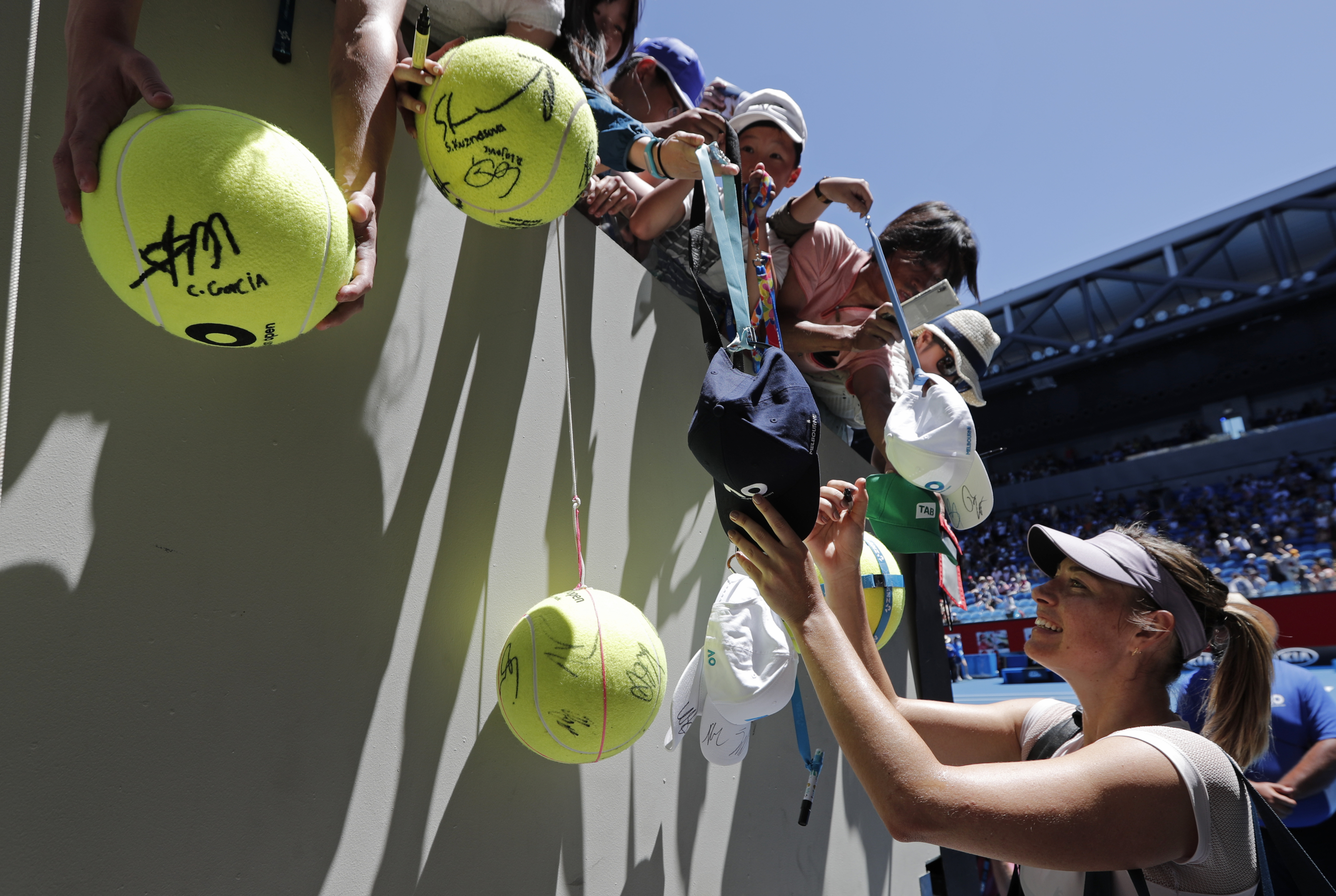 Hot and bothered: Temperatures rise, seeds fall in Australia