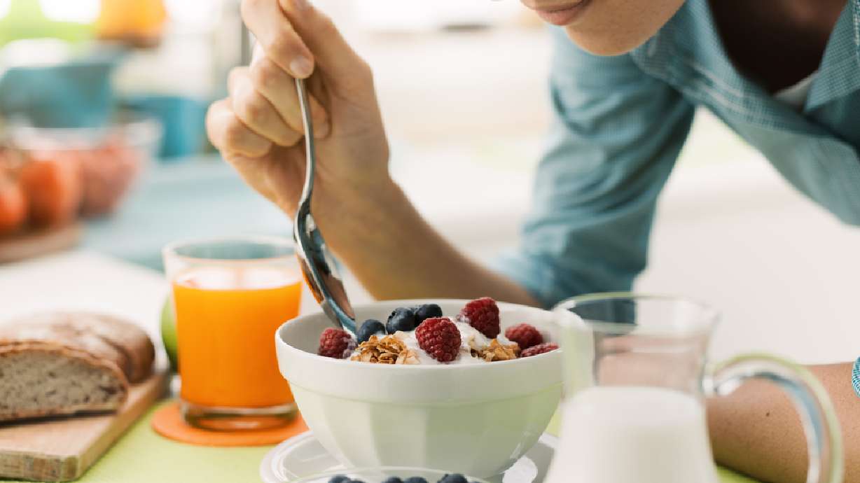 Fight a cold by ... eating yogurt?