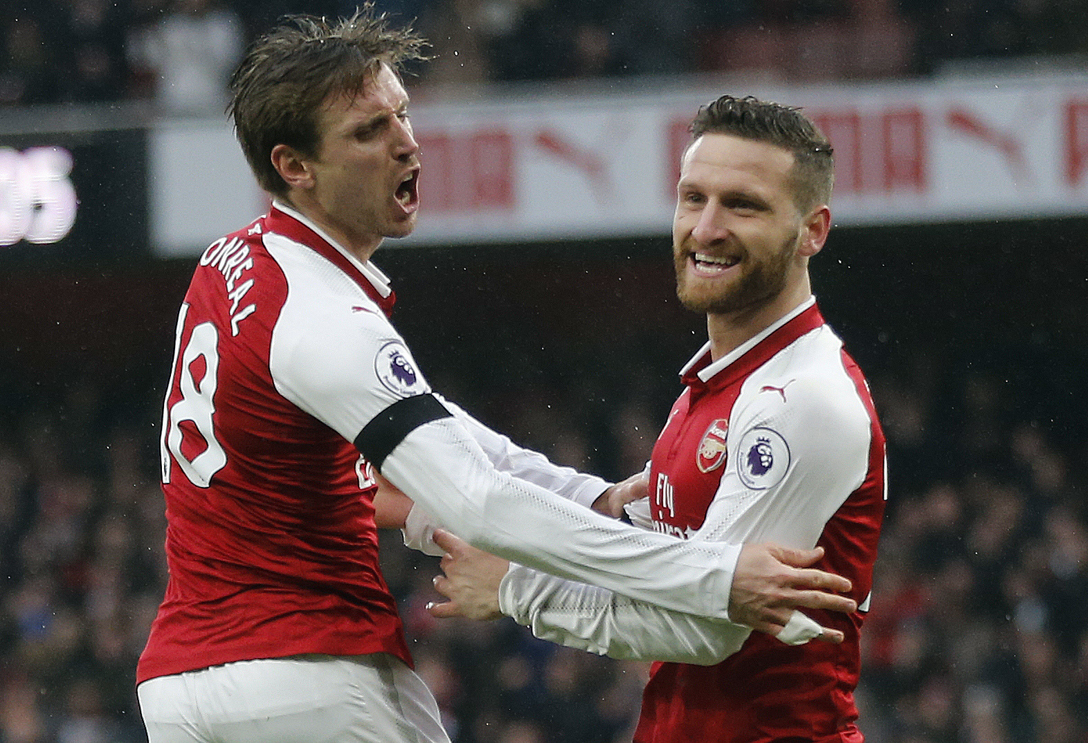 Aguero lifts Man City as Chelsea, Arsenal turn on goal power