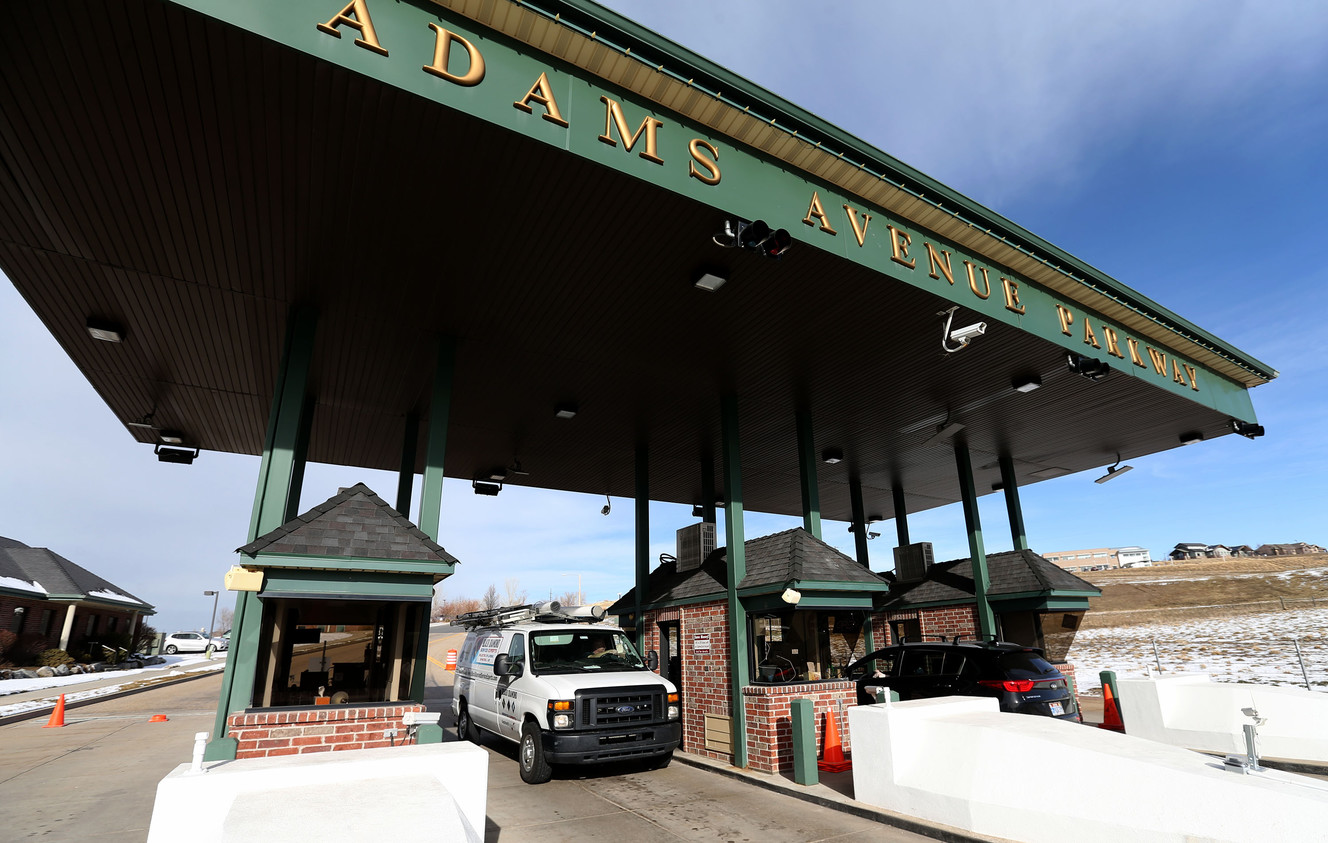 Bill to create toll road into Little Cottonwood Canyon rolls on