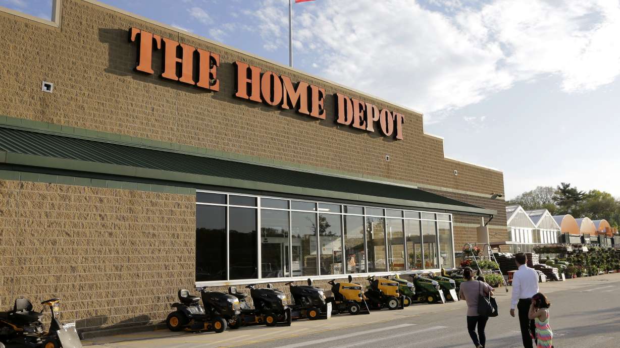 Home Depot to give one-time bonus of up to $1,000