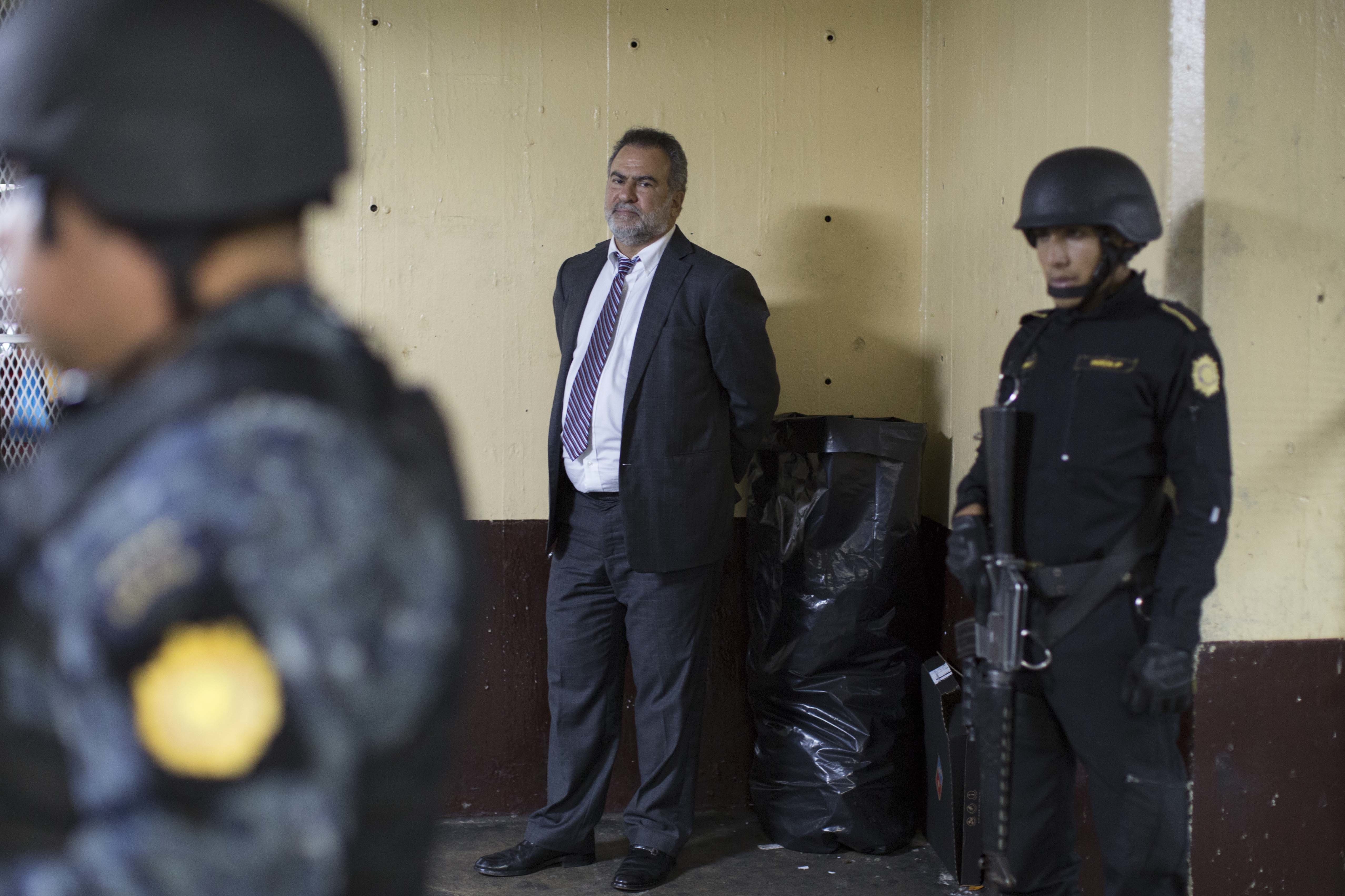 Guatemala arrests businessmen in tax corruption scheme