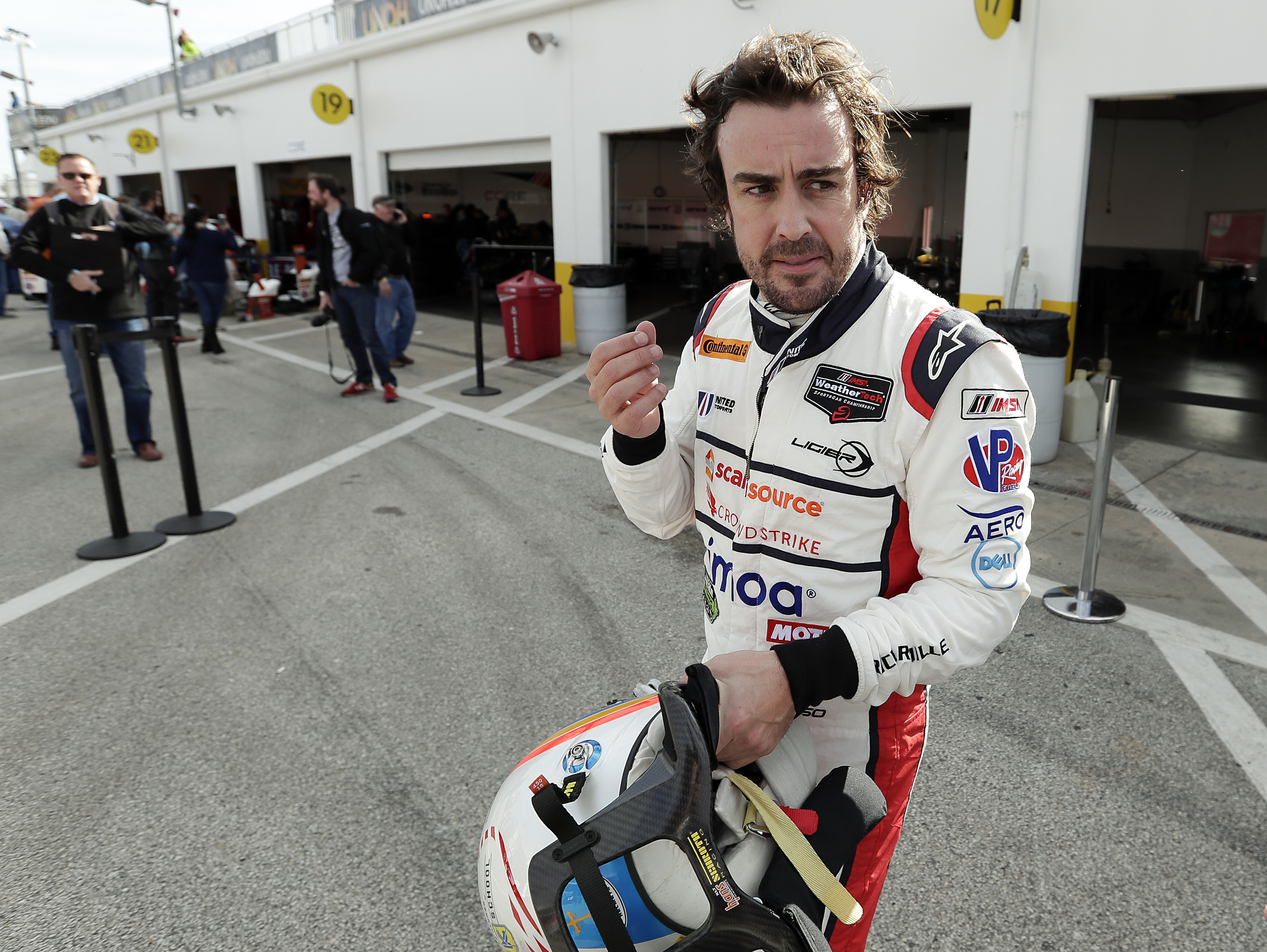 Fernando Alonso headlines star-studded Rolex 24 at Daytona