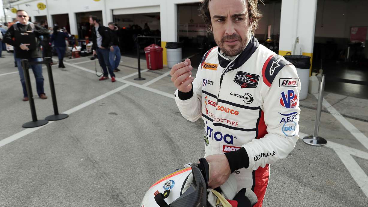 Fernando Alonso headlines star-studded Rolex 24 at Daytona