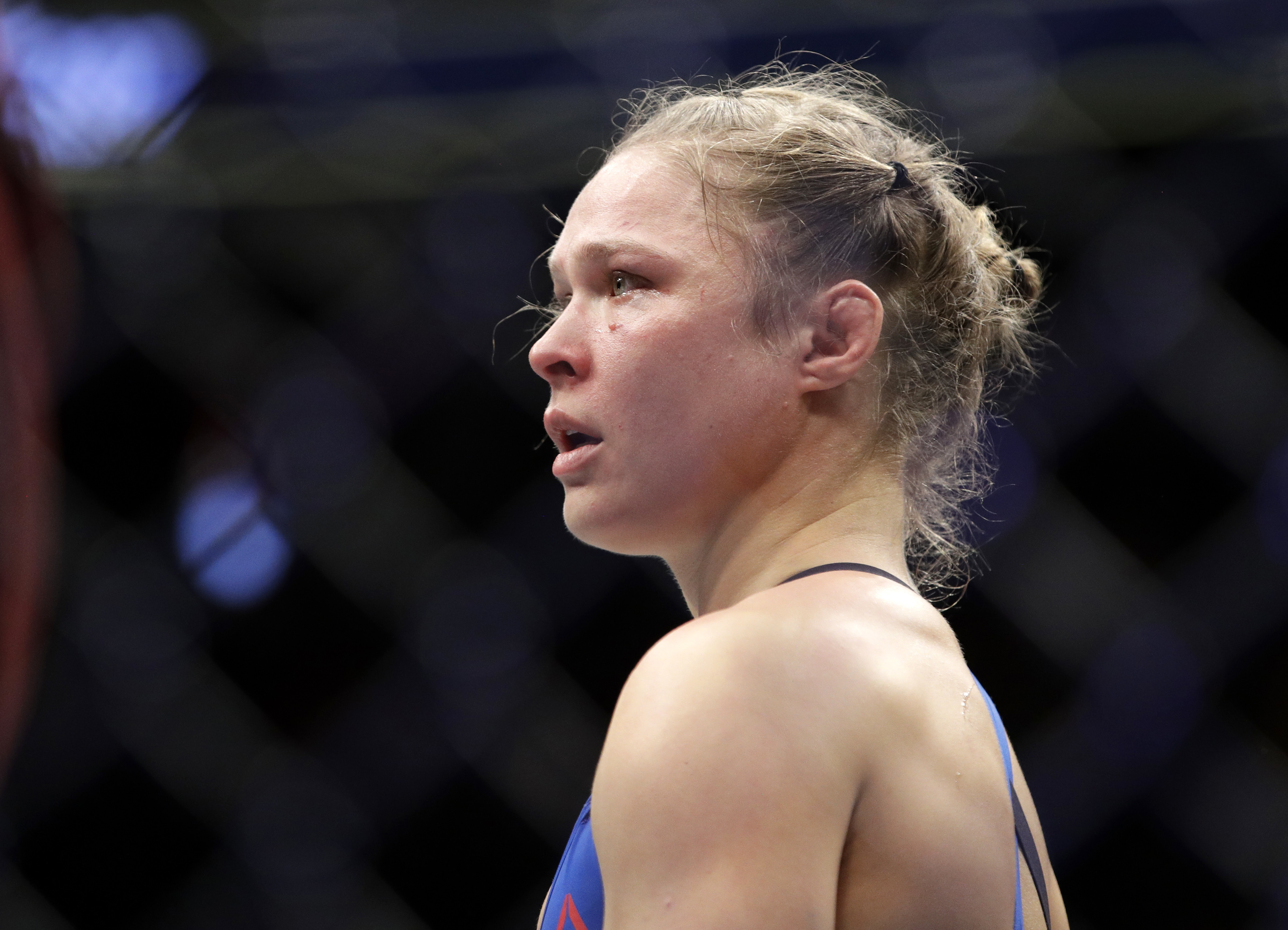 Rousey shifts to wrestling with surprise Royal Rumble cameo