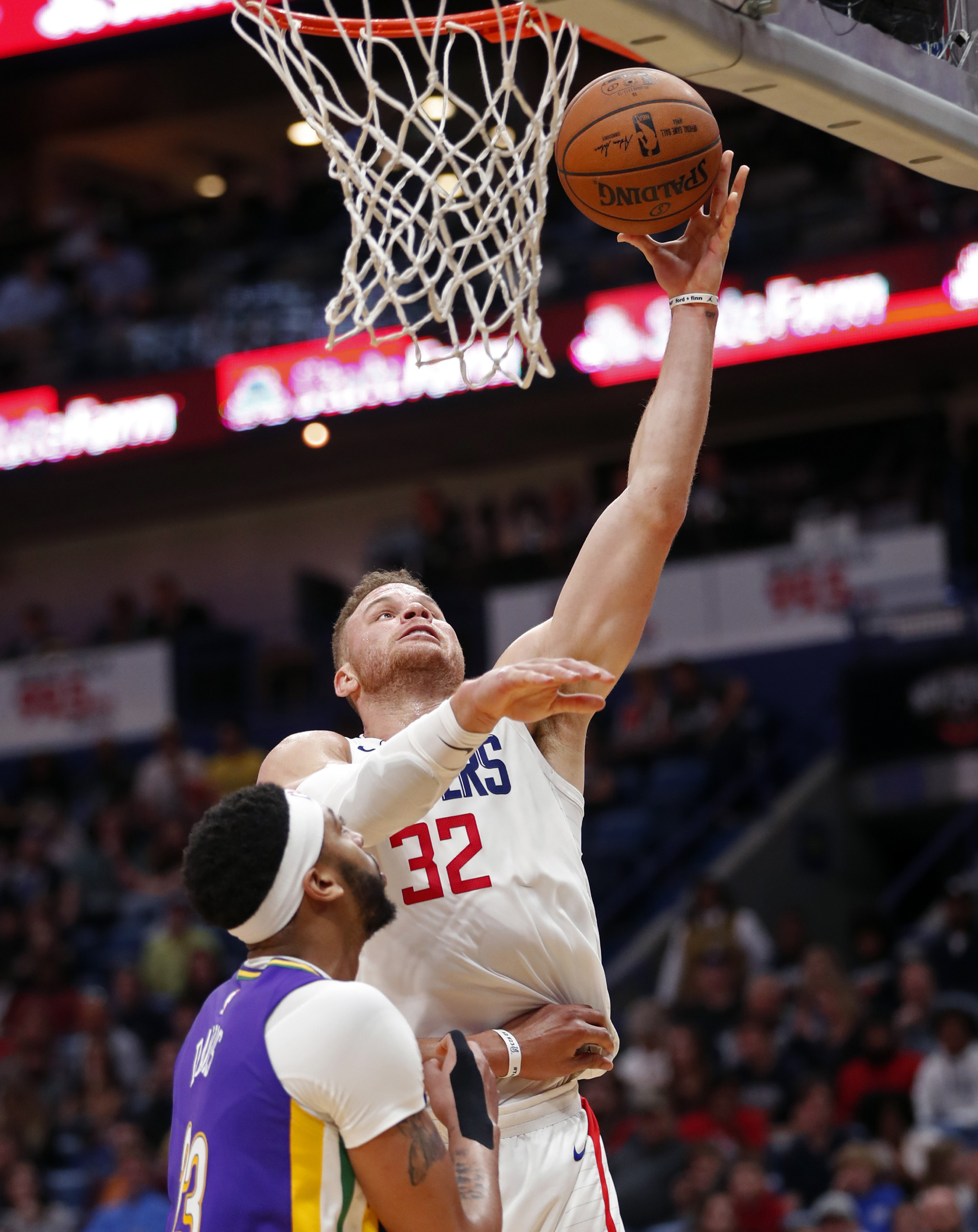 Pistons land Griffin from Clippers as LA sheds another star