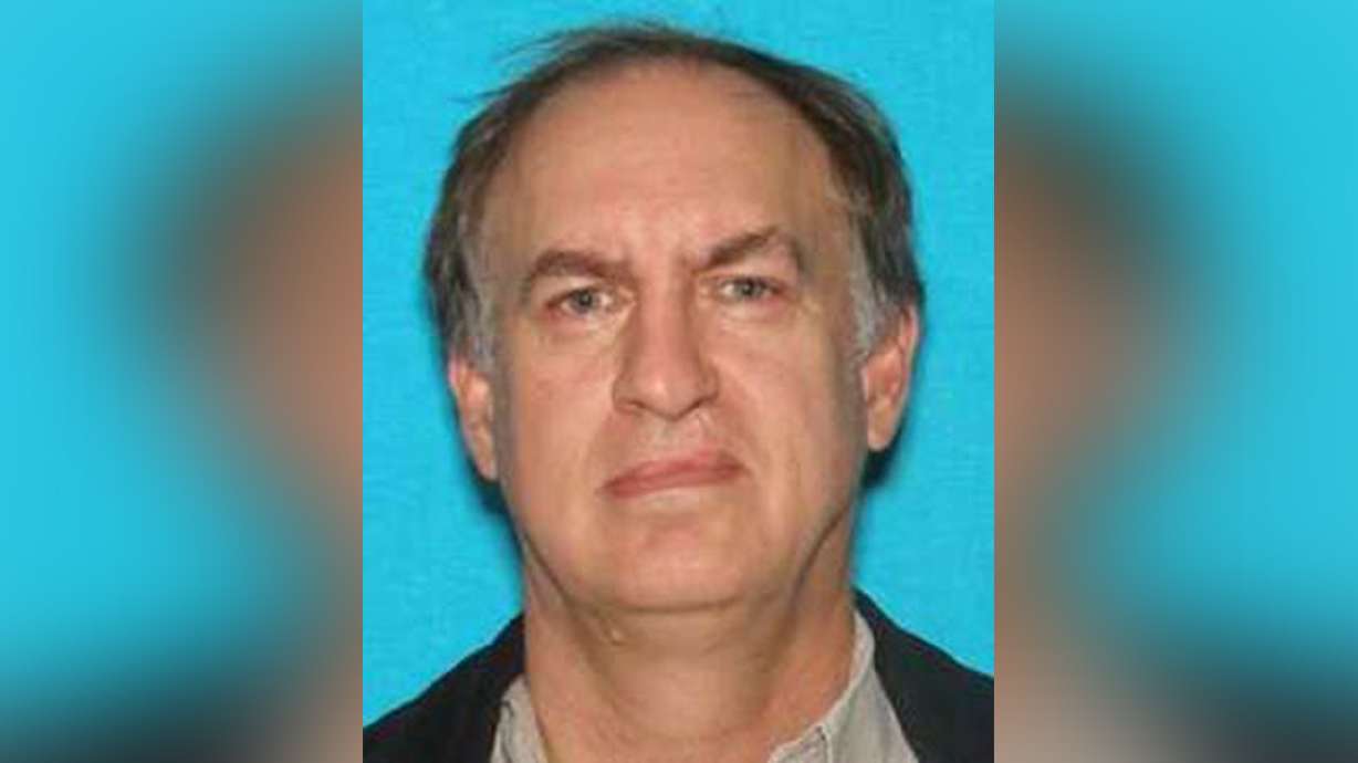 St. George teacher charged with child sex abuse