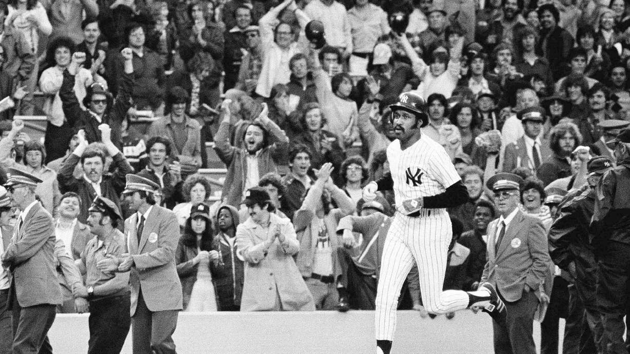 Former big league outfielder Oscar Gamble dead at 68