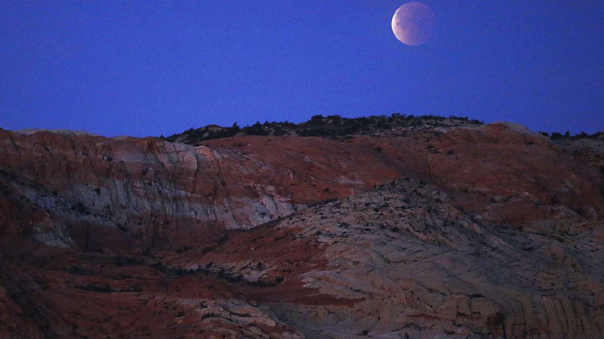 Miss the super blue blood moon? More lunar eclipses coming to Utah