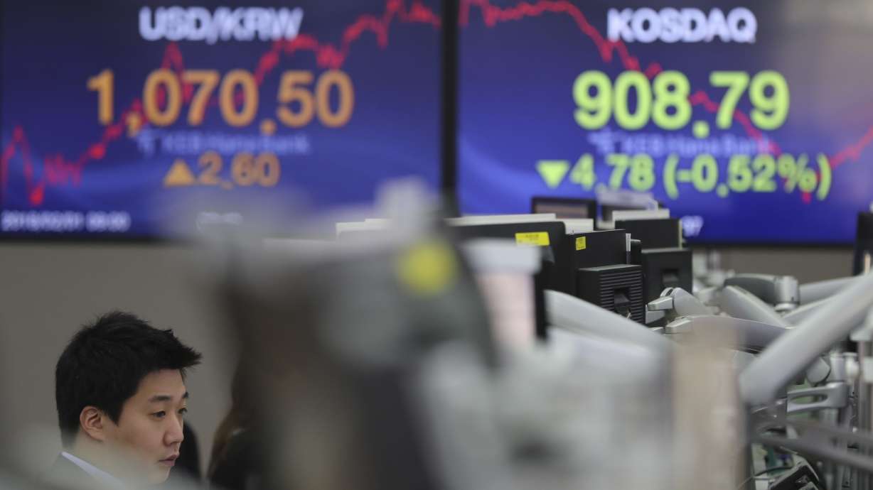 Asian markets mixed after Fed keeps rate unchanged