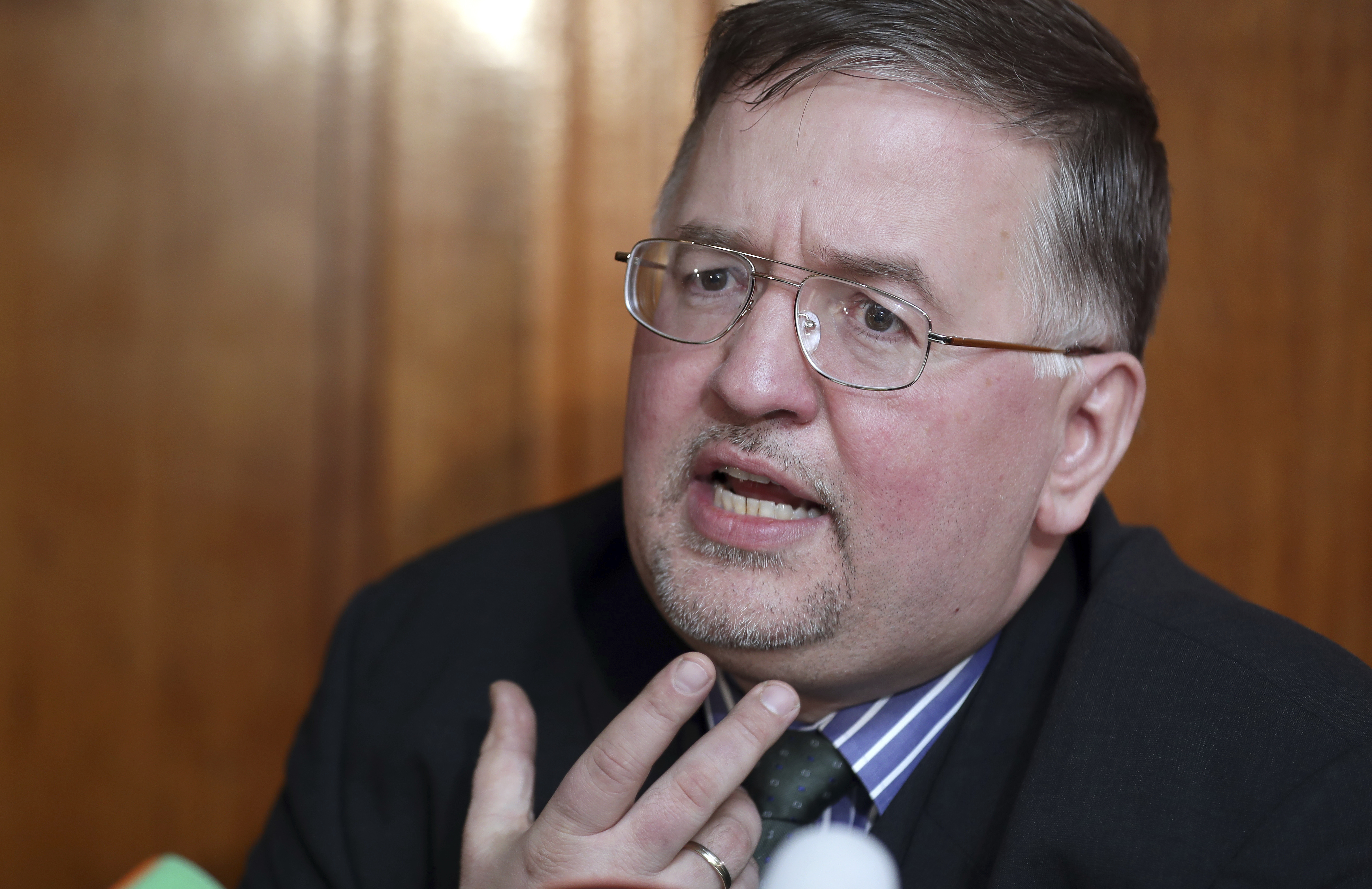 German nationalist, Muslim convert: Politician is both