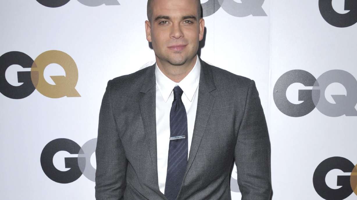 Coroner rules 'Glee' actor Mark Salling's death a suicide