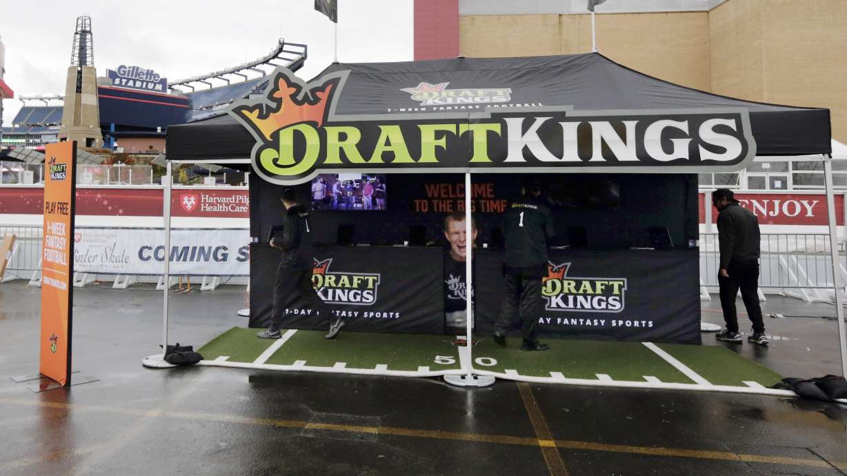 DraftKings sees opening with legal sports betting on horizon