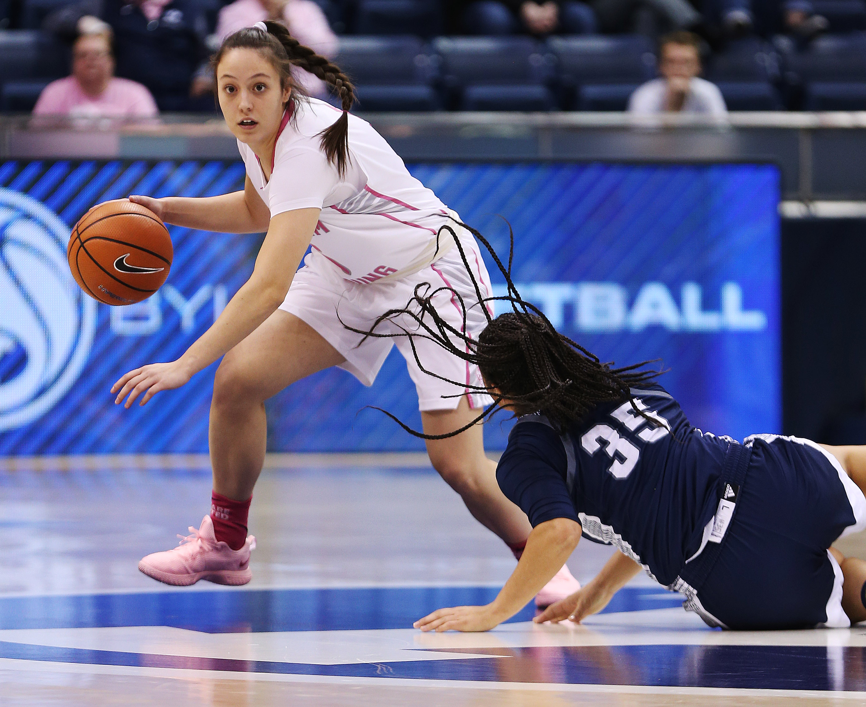 BYU guard Maria Albiero brings the ball up the court against LMU, Thursday, Feb. 1, 2018 in Provo. (Photo: Jeffrey D. Allred, Deseret News)