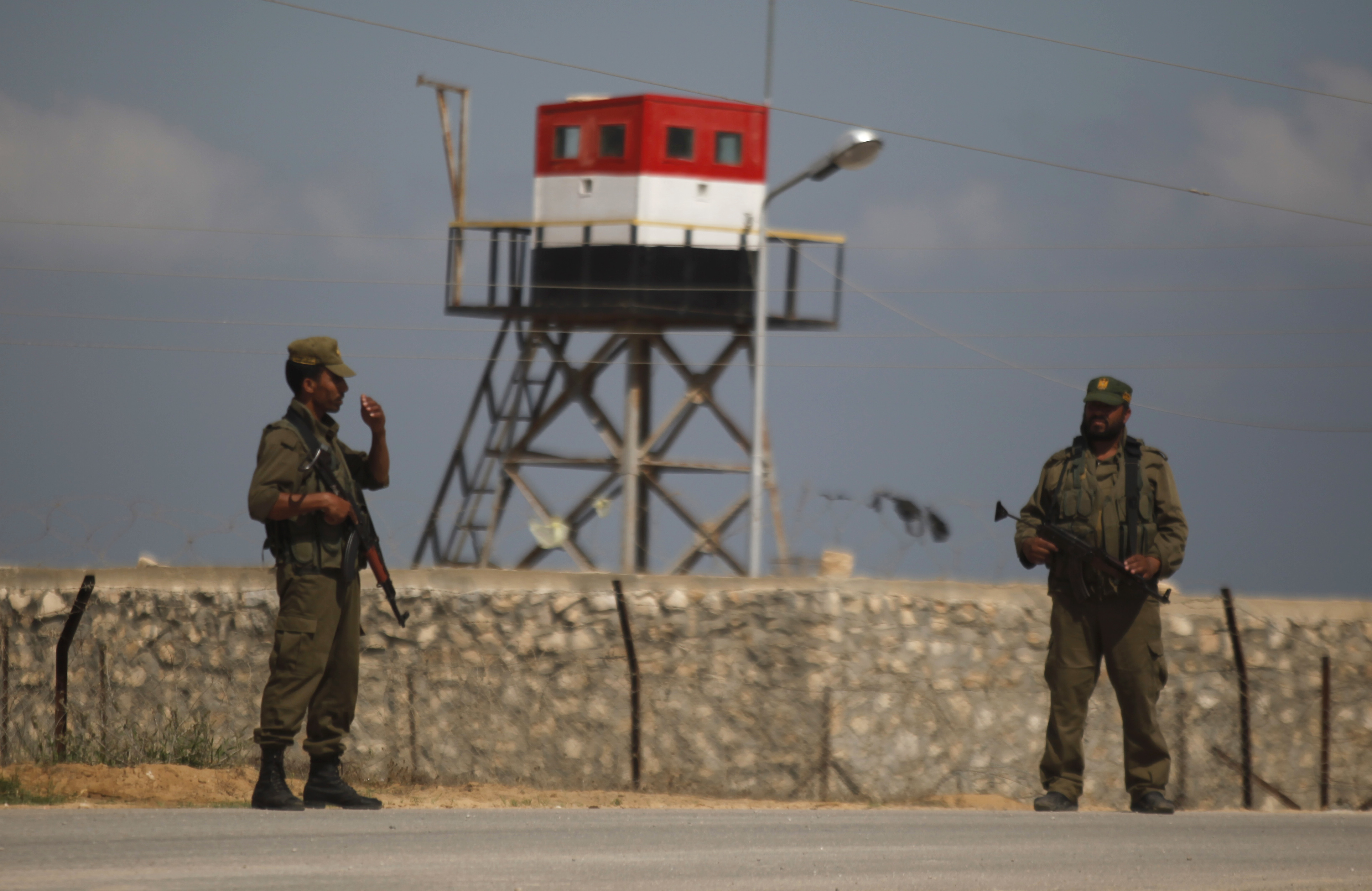 Egypt bulldozes zone by Sinai airport, displacing thousands