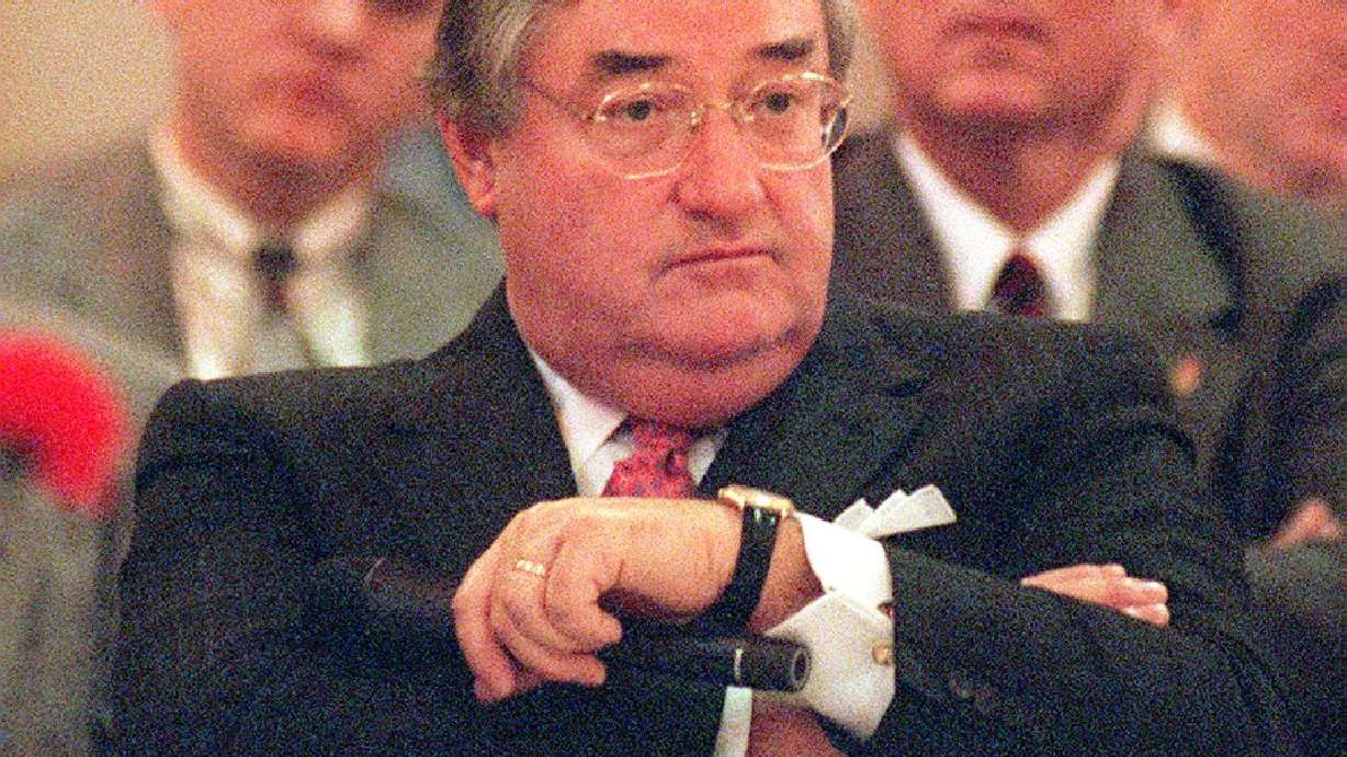 Ian Cumming, businessman and ski resort owner, dies at age 77