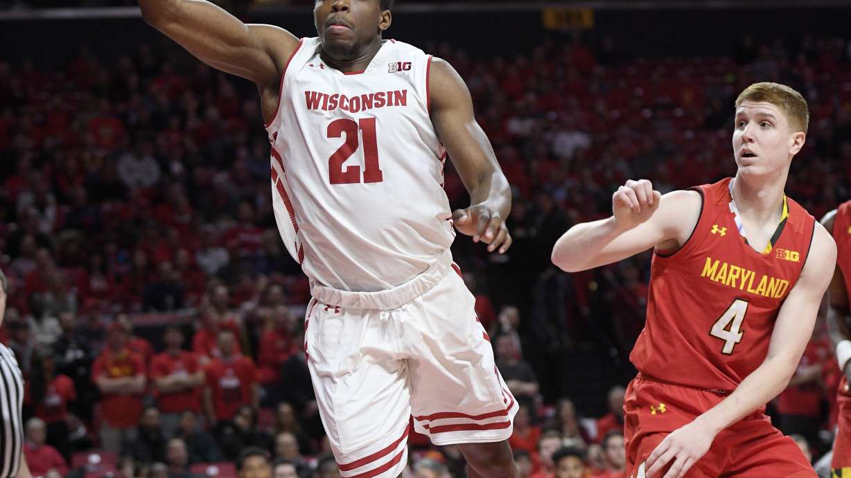 Maryland uses late surge to beat Wisconsin 68-63