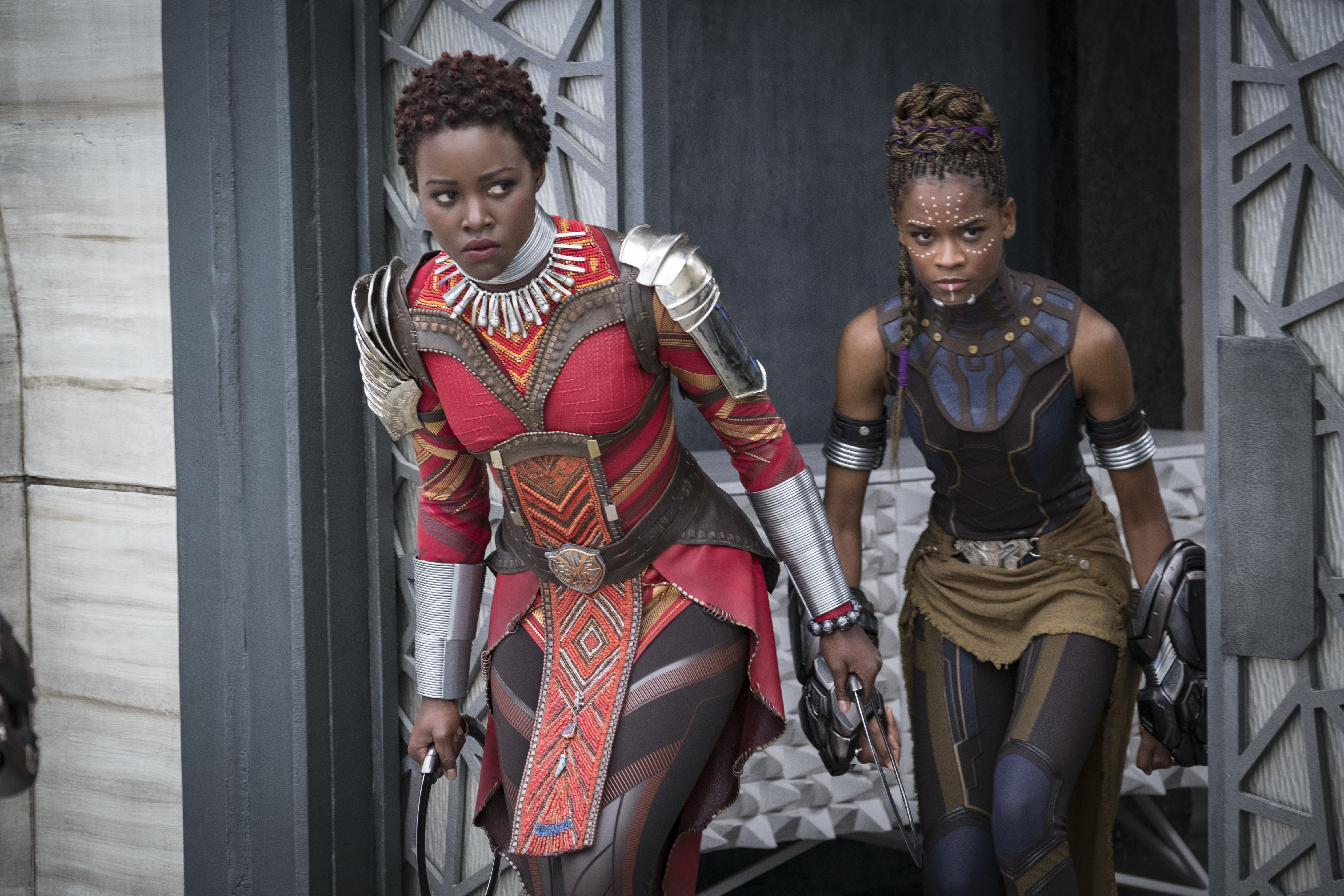 Review: 'Black Panther' is dazzling grand-scale filmmaking