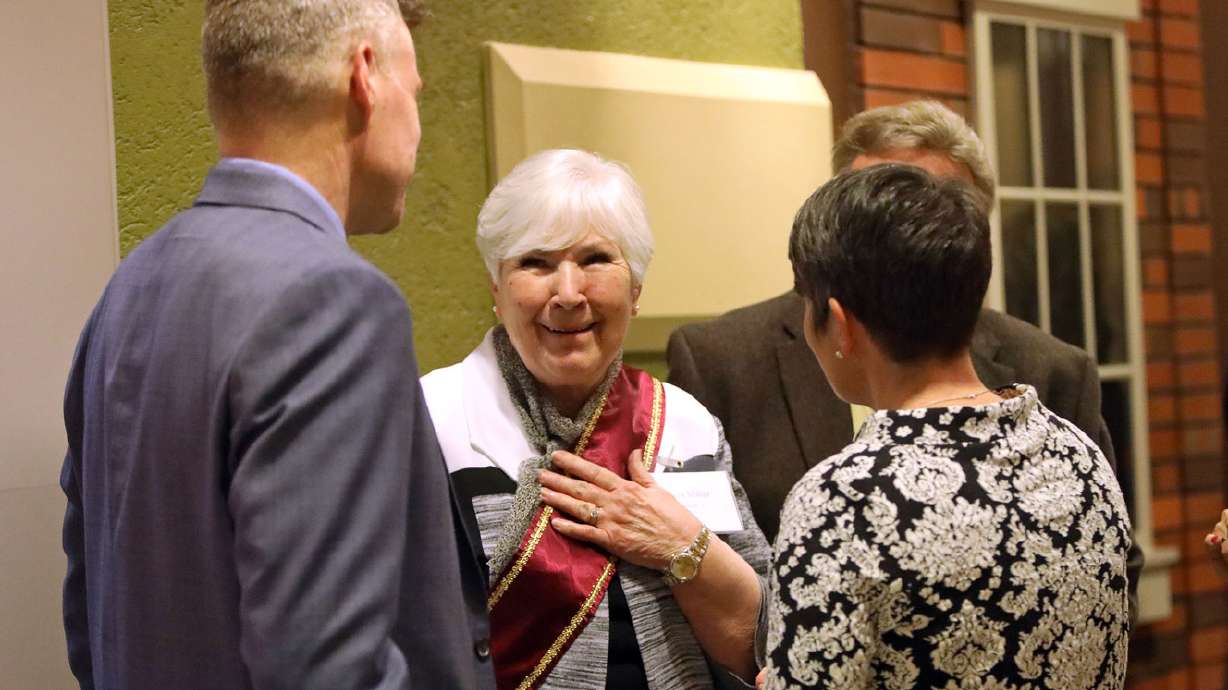 'Friend, mentor and example': Gail Miller 3rd woman to win Utah leadership award