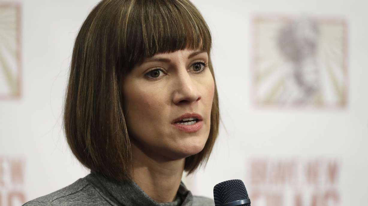 Trump accuser takes #MeToo message to voters in Ohio
