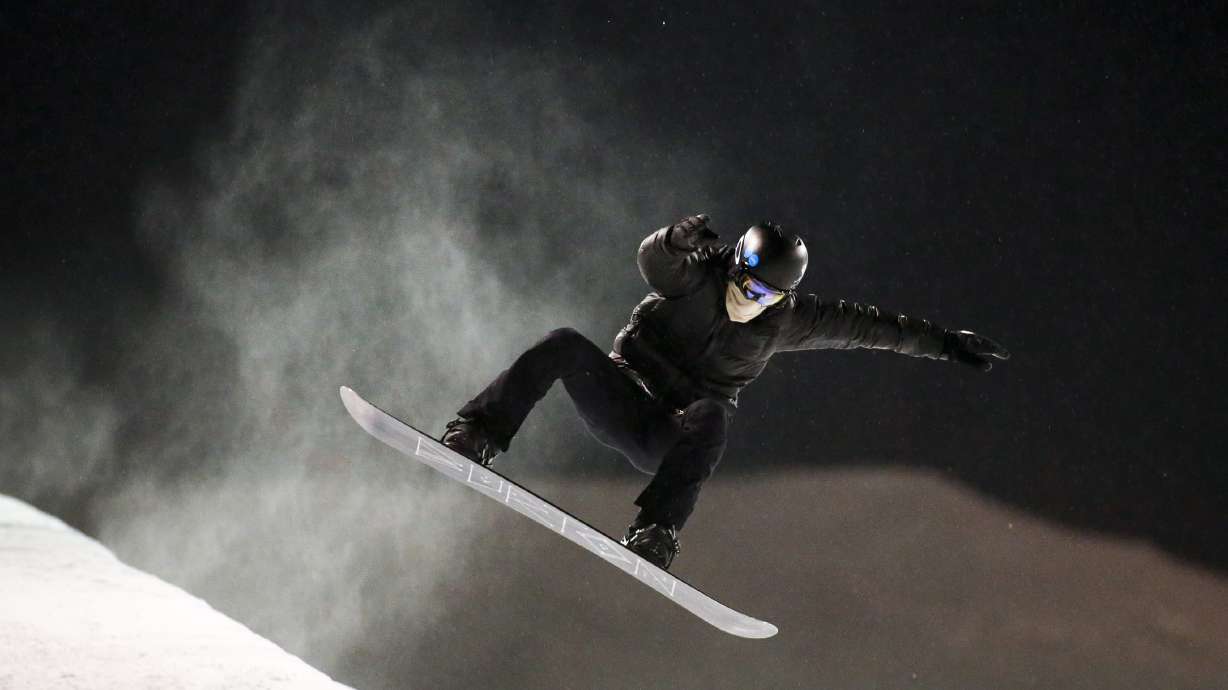 Shaun White just fine with upping ante on Olympic halfpipe