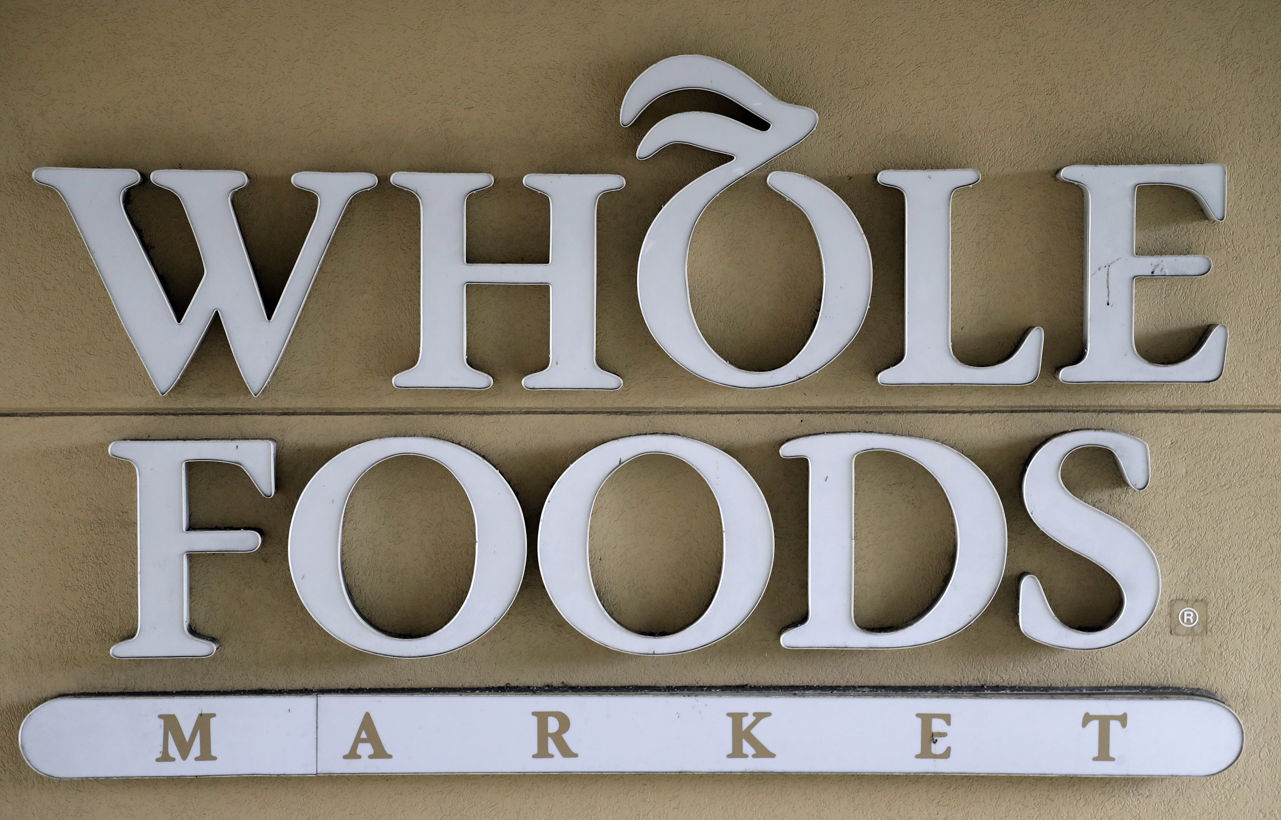 Kale to go: Amazon to roll out delivery at Whole Foods