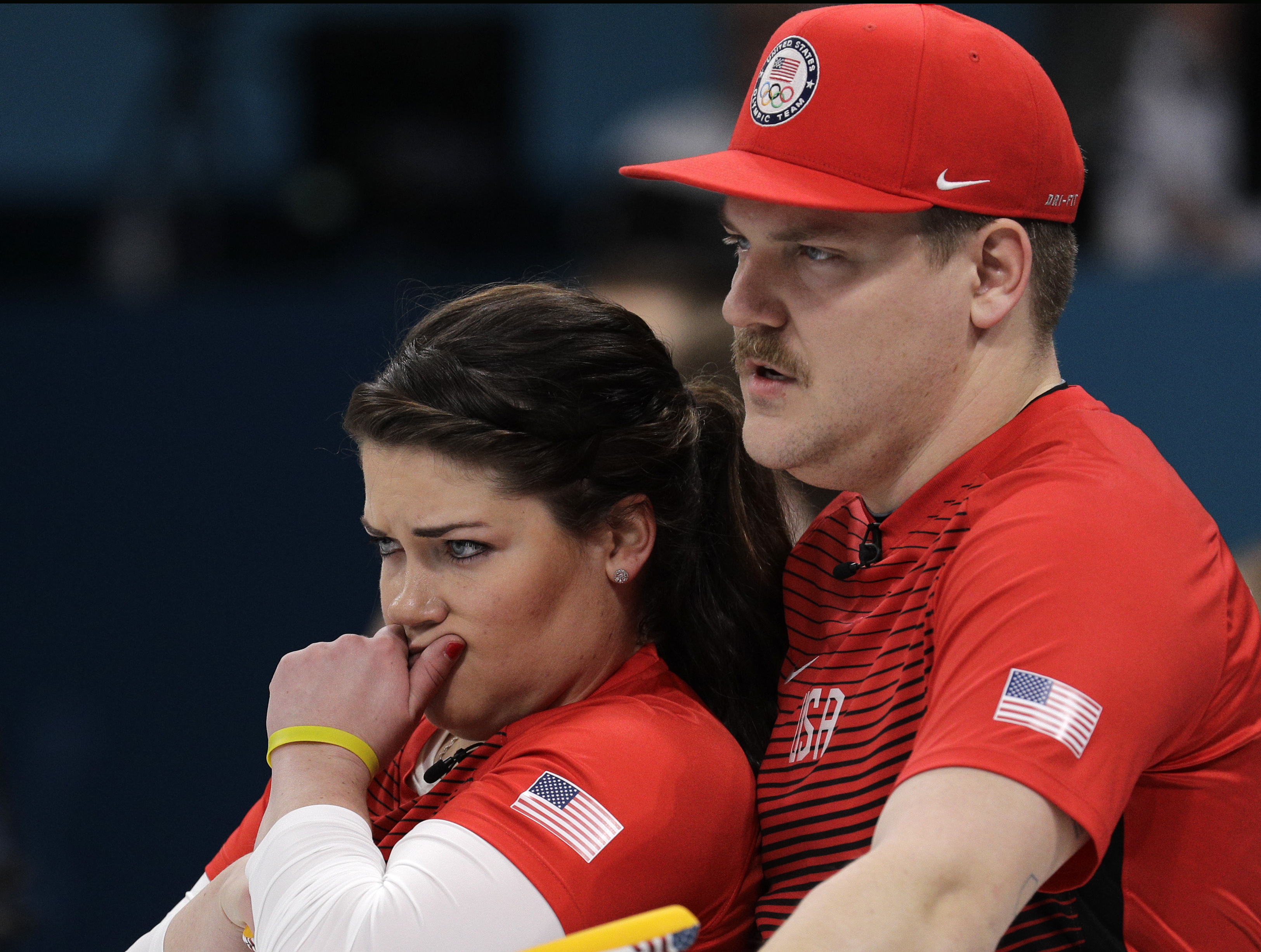 Swiss curlers stun with perfect score, beating US 9-4