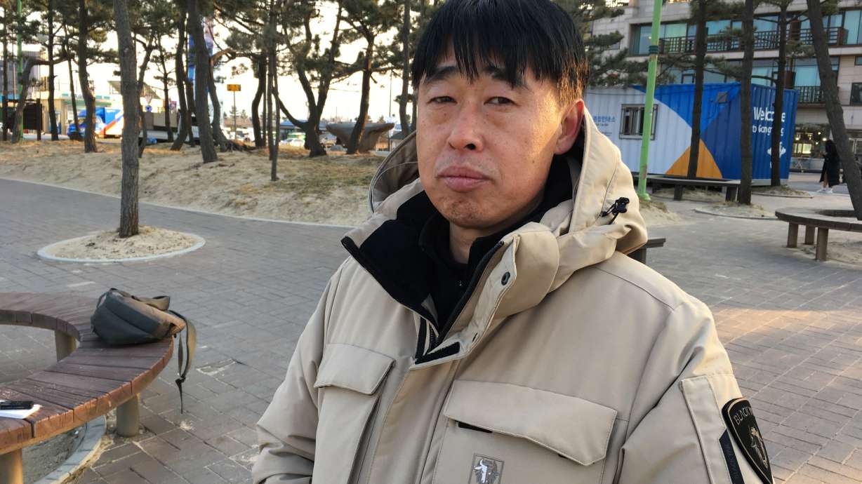 Mixed feelings in South Korea over N. Korea Olympic visit