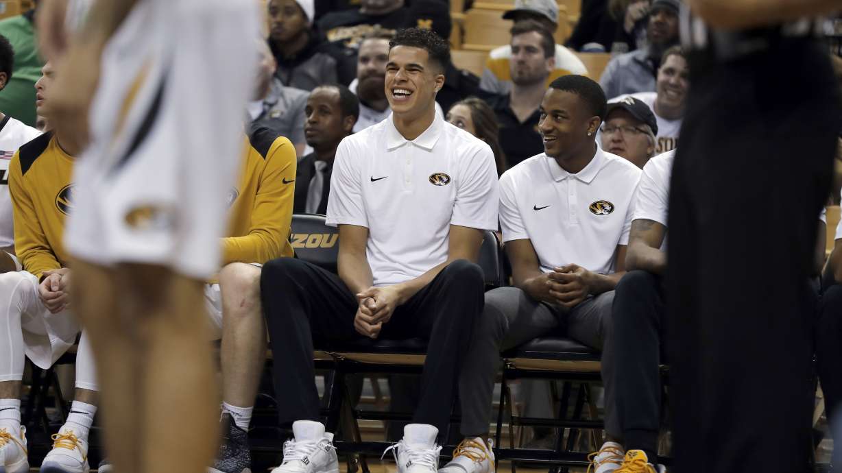 Missouri's Porter hopeful to return soon after surgery