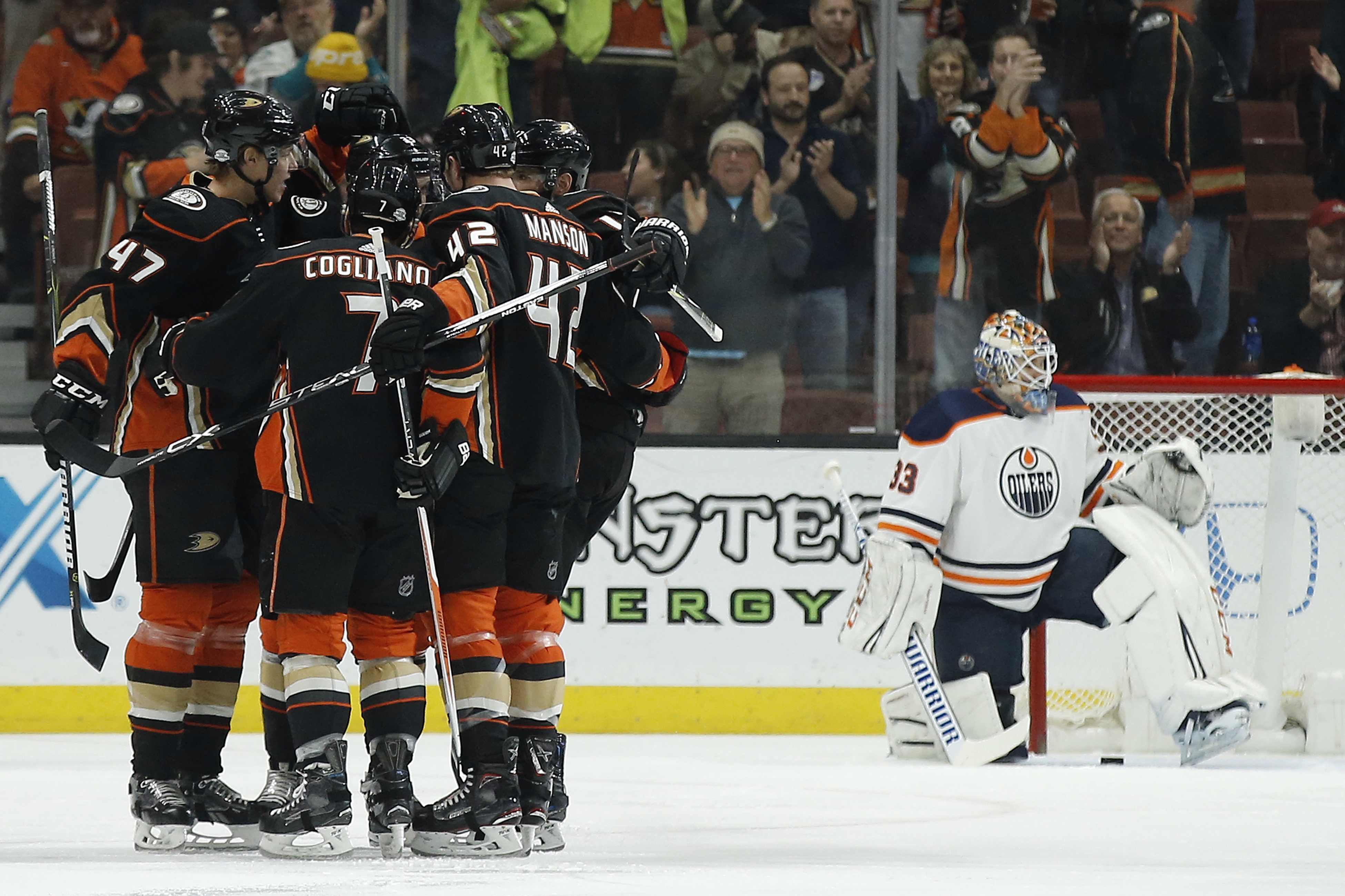 Ducks hold off Oilers 3-2 as Gibson makes 30 saves in return