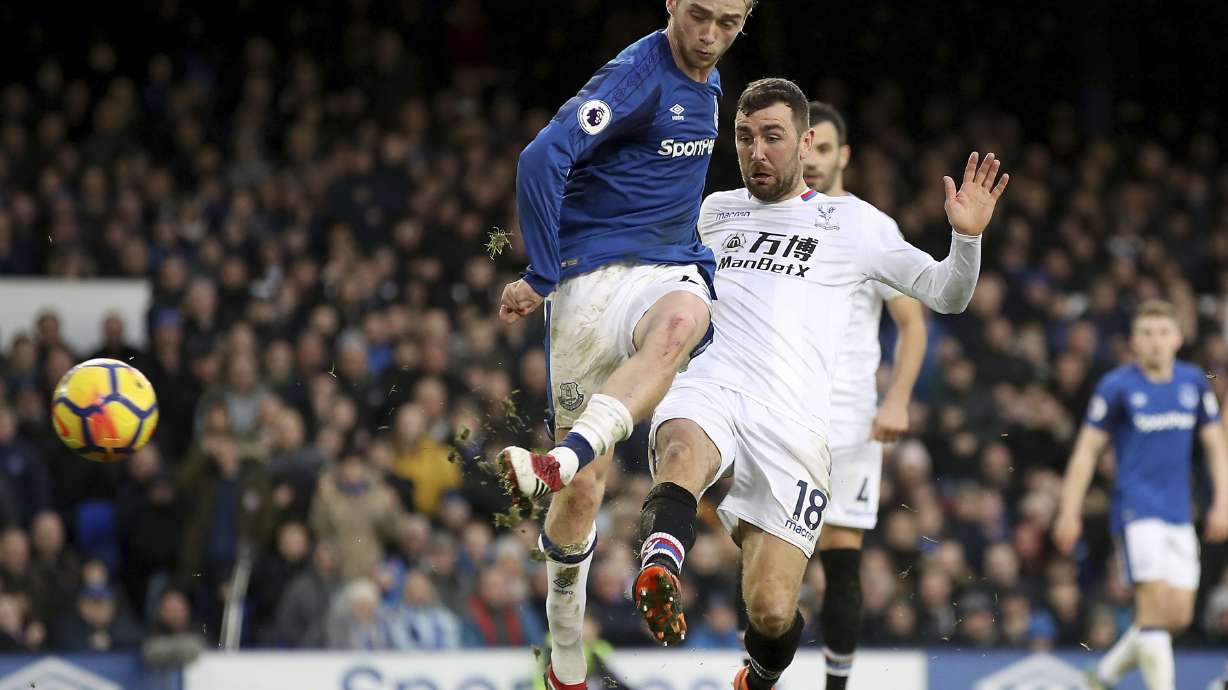 Allardyce's Everton beats Hodgson's Palace in EPL