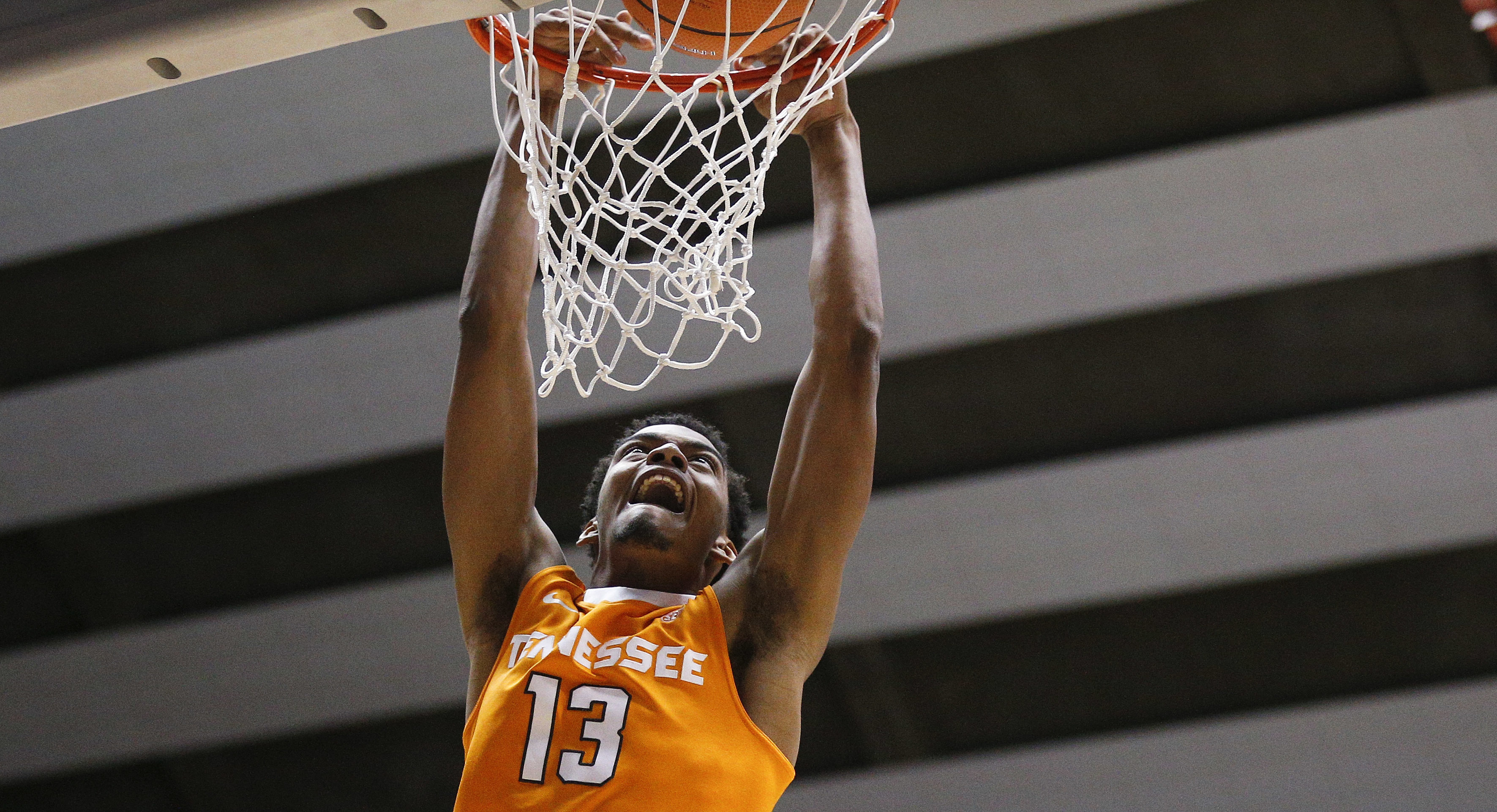 Alabama races to 78-50 win over streaking No. 15 Tennessee