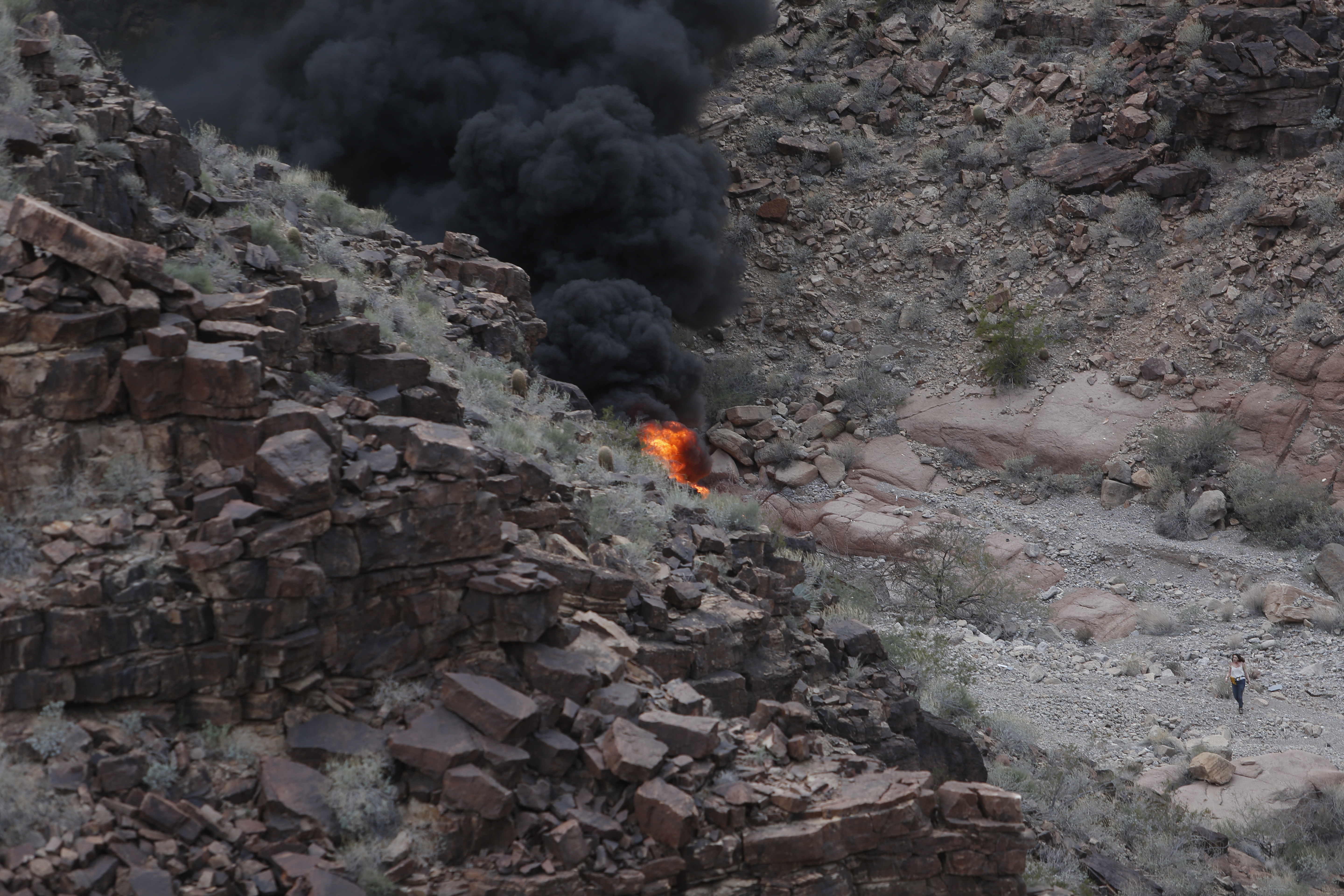 Grand Canyon helicopter crash victim dies, 3 still critical