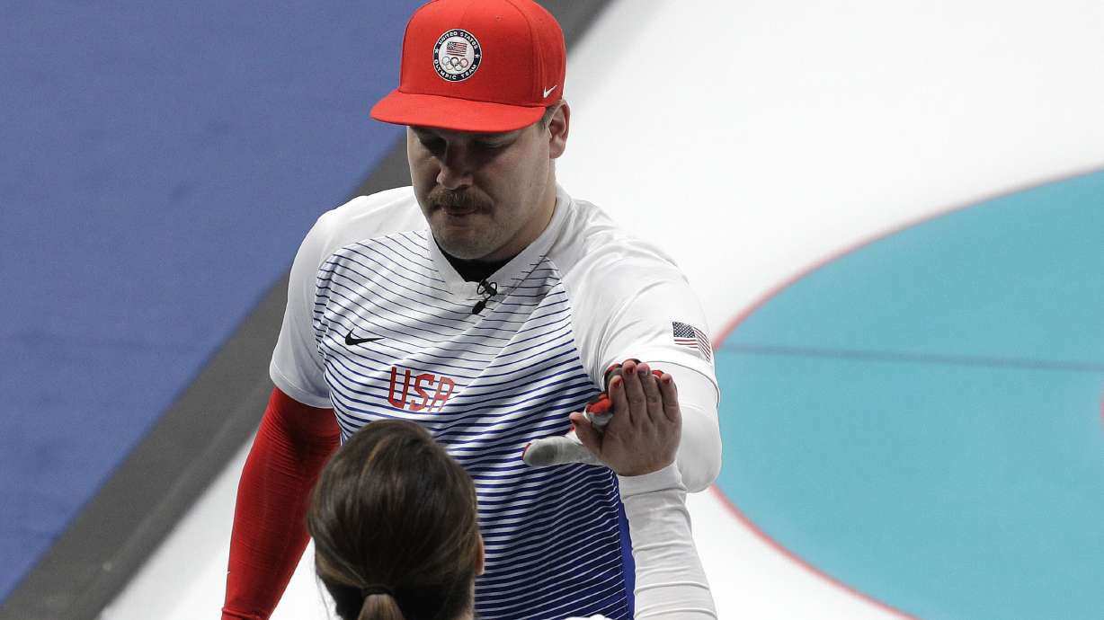 Banter, bickering: Mic'd-up Olympic curlers 'on the nose'