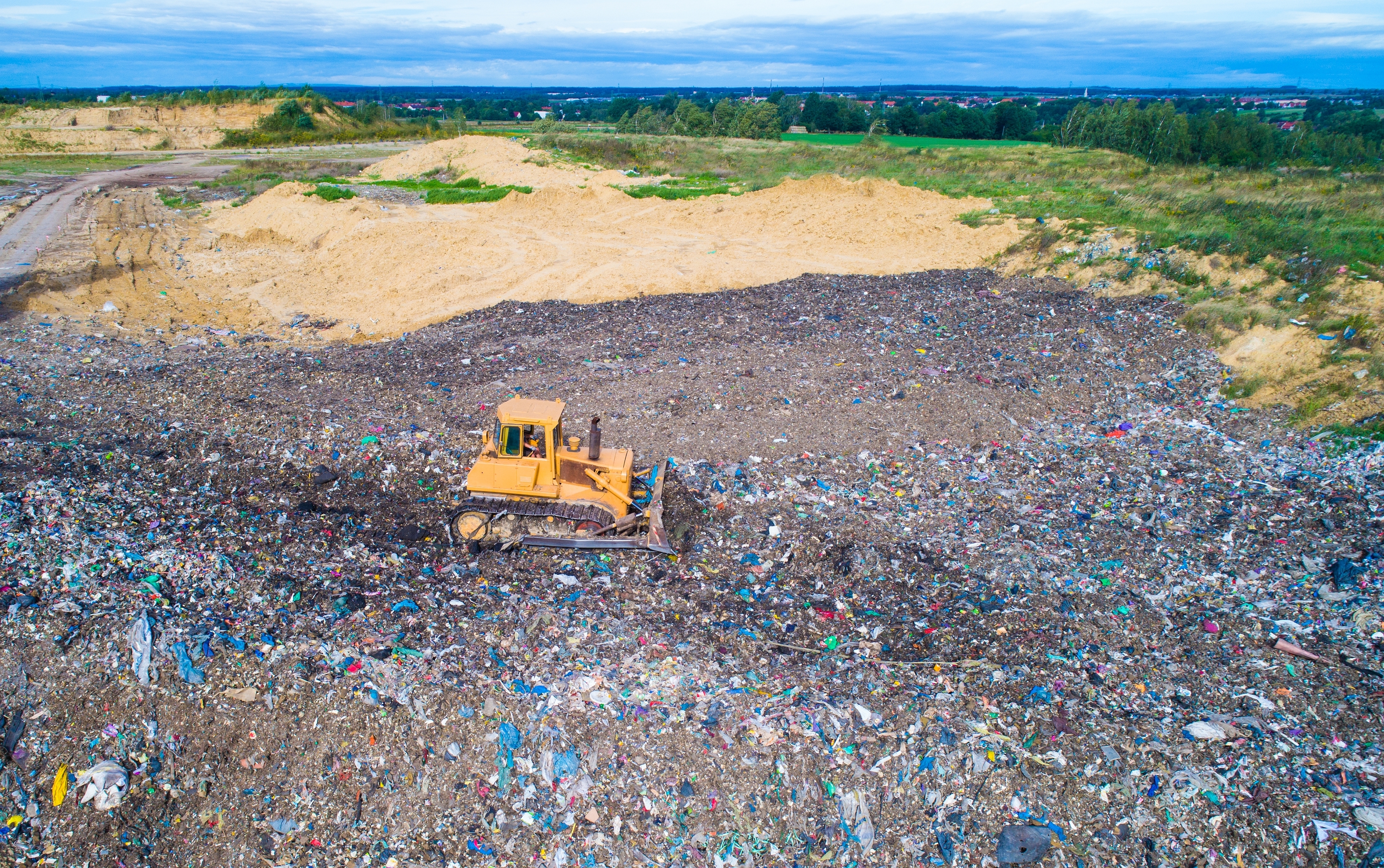 Resolution advances permitting EnergySolutions application for landfill in Tooele County