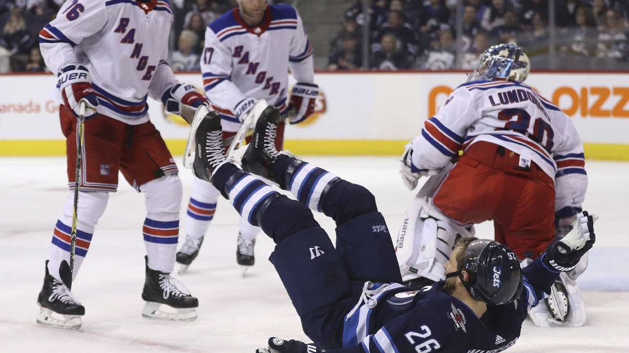 Vesey scores in 3rd as Rangers beat Jets 3-1
