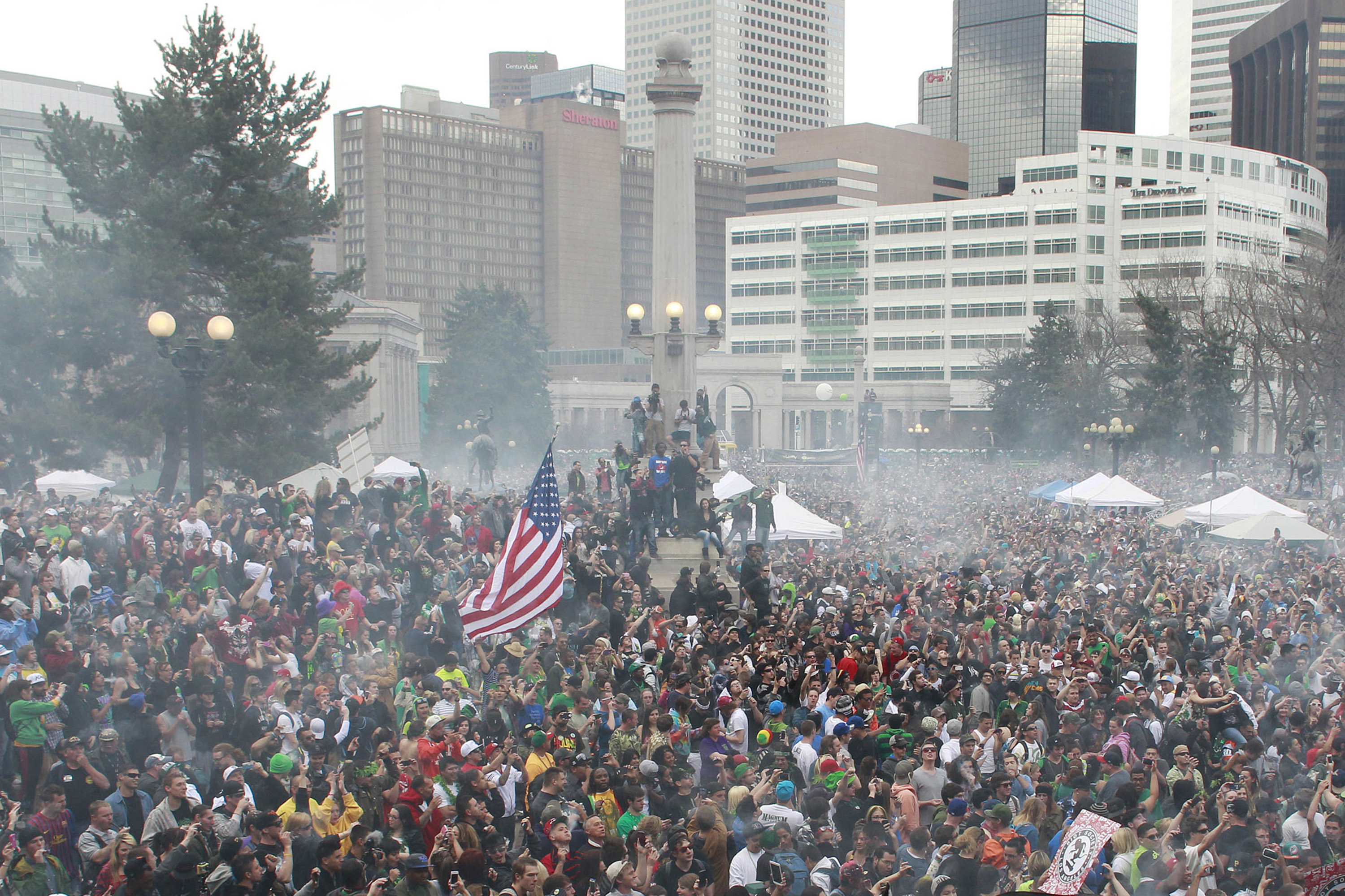 Marijuana's 4/20 holiday tied to rise in fatal car crashes