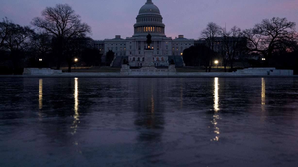 The Latest: Senate votes to begin immigration debate