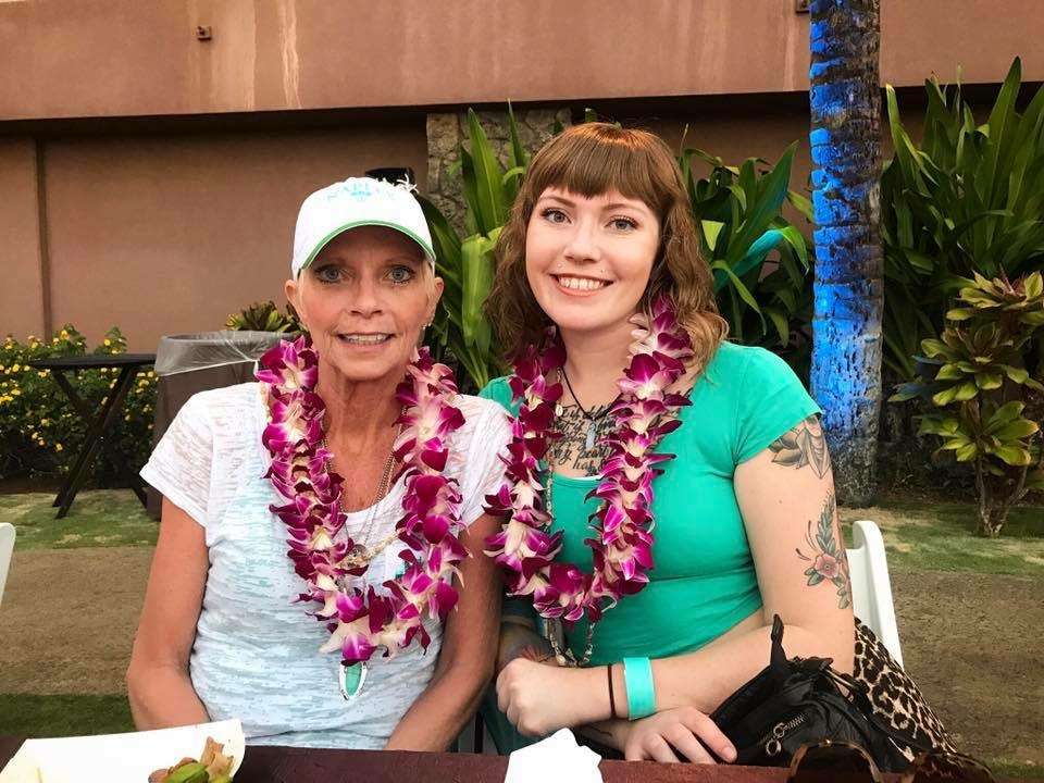 Megan Carter and her mother, Beckie, traveled to Hawaii in the weeks before Beckie died last February, and they ran a 5K race because it Beckie’s bucket list. (Photo: Courtesy Megan Carter)