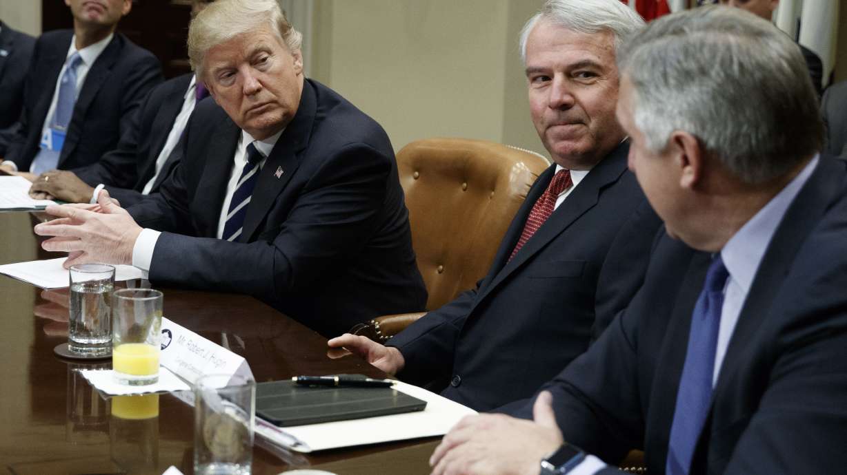 Trump warns of 'last chance' to pass immigration deal