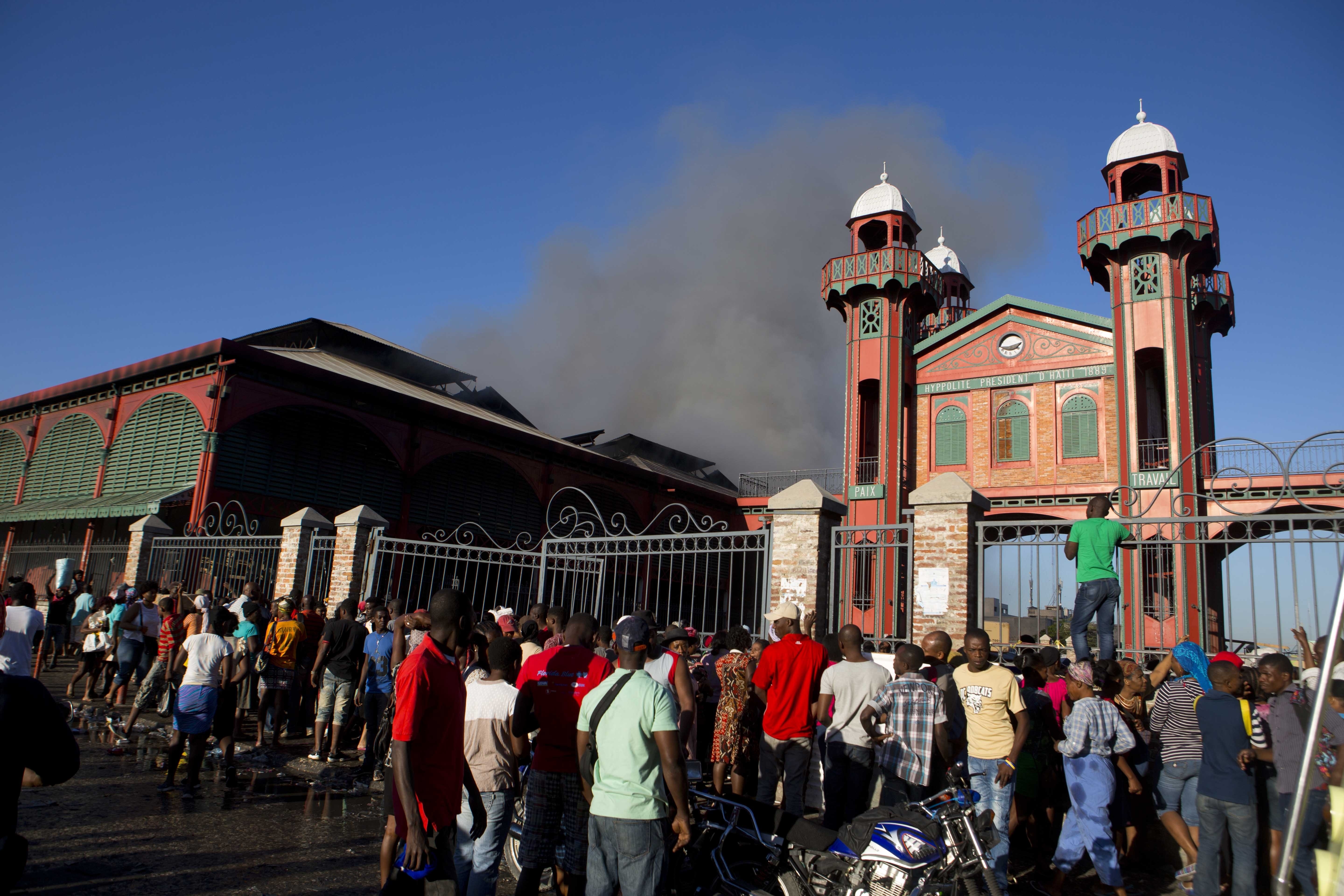 Blaze destroys much of historic market in Haitian capital