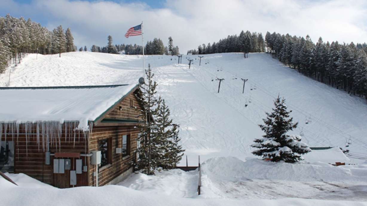 Idaho ski resort closes for the season due to warm temps