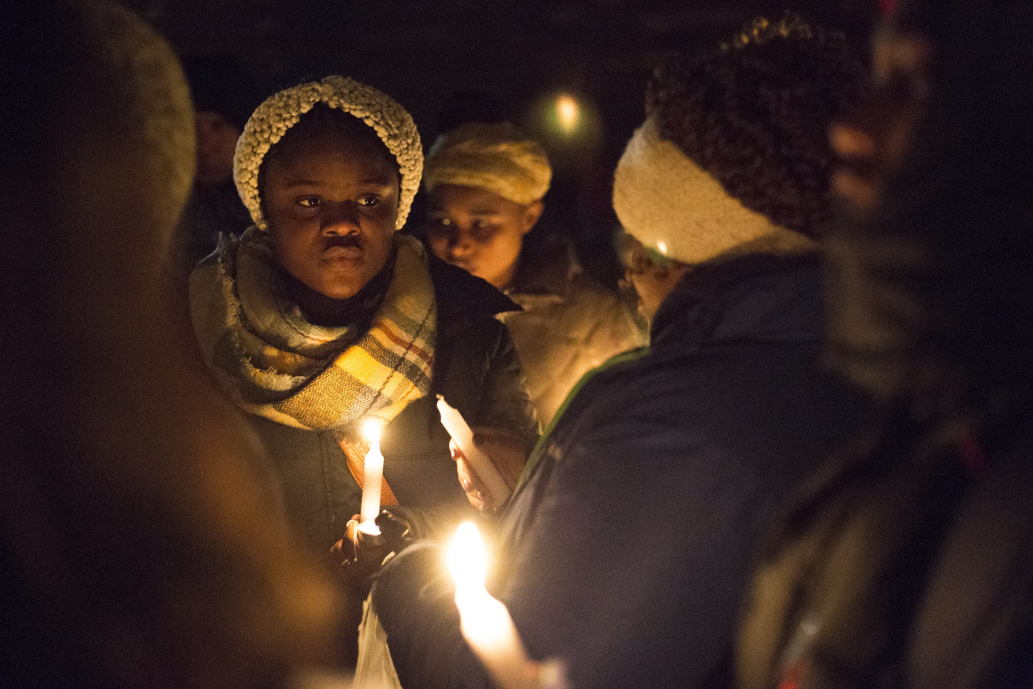 Michigan sex-assault trial to proceed despite girl's death