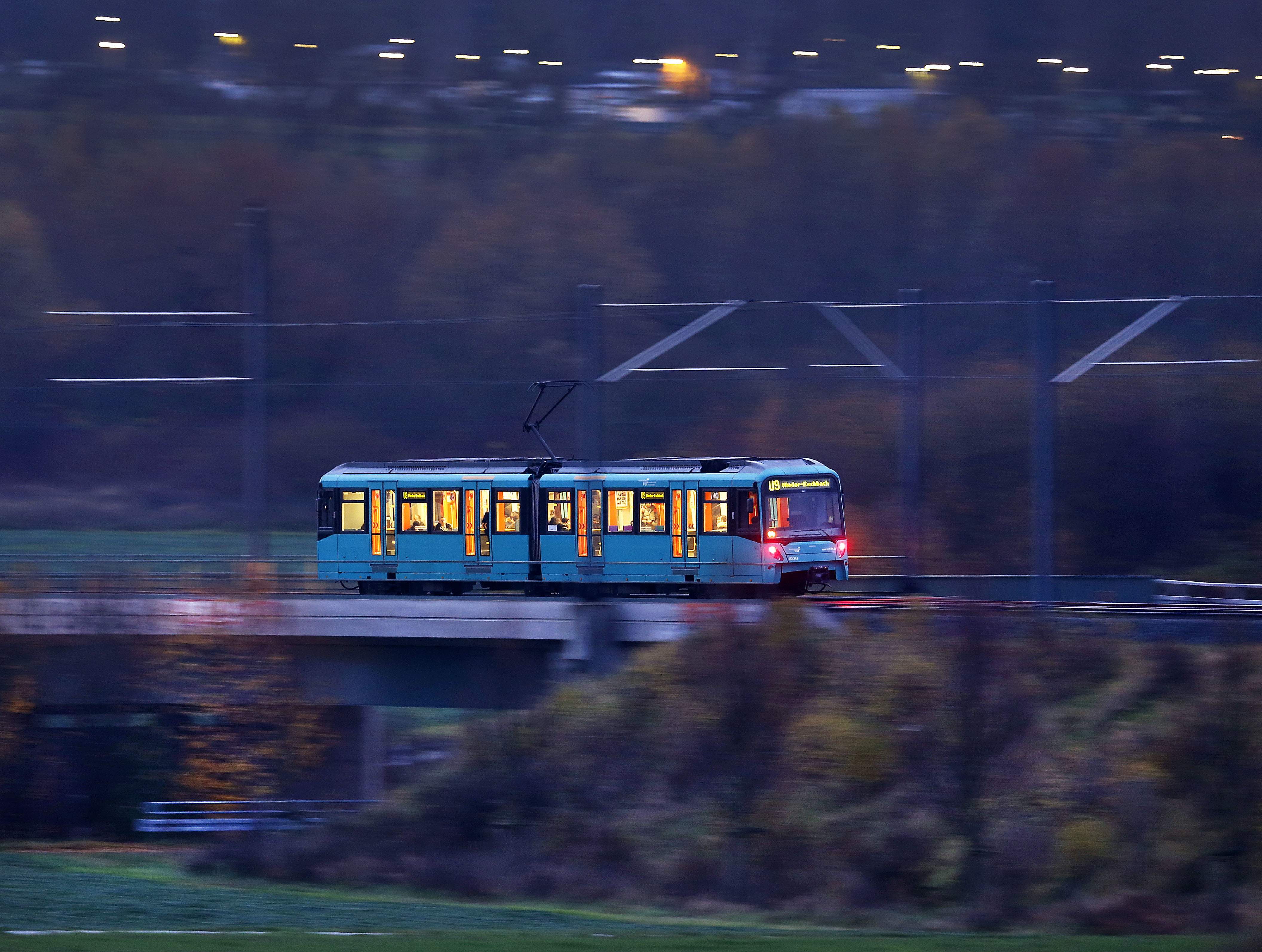How to get cleaner air? Germany considers free mass transit