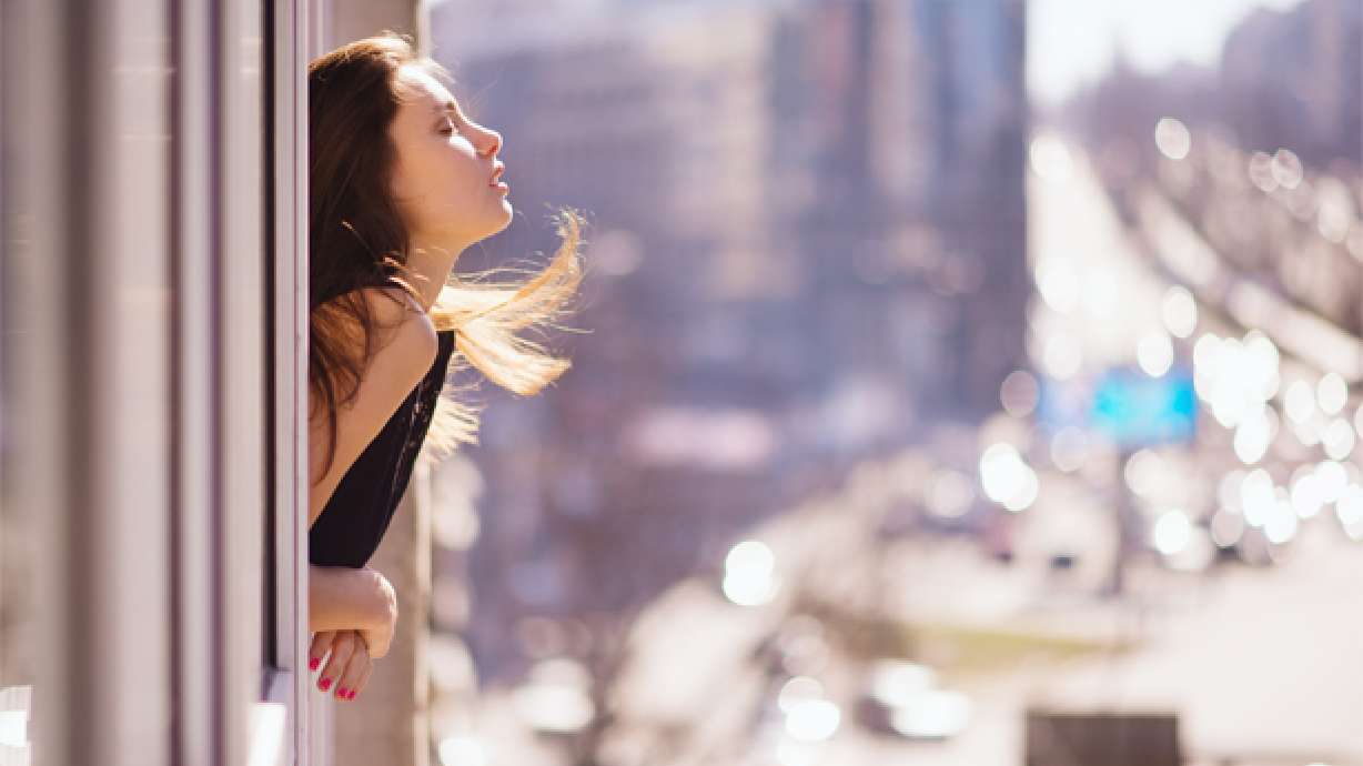 Solar and clean air: short and long-term solutions