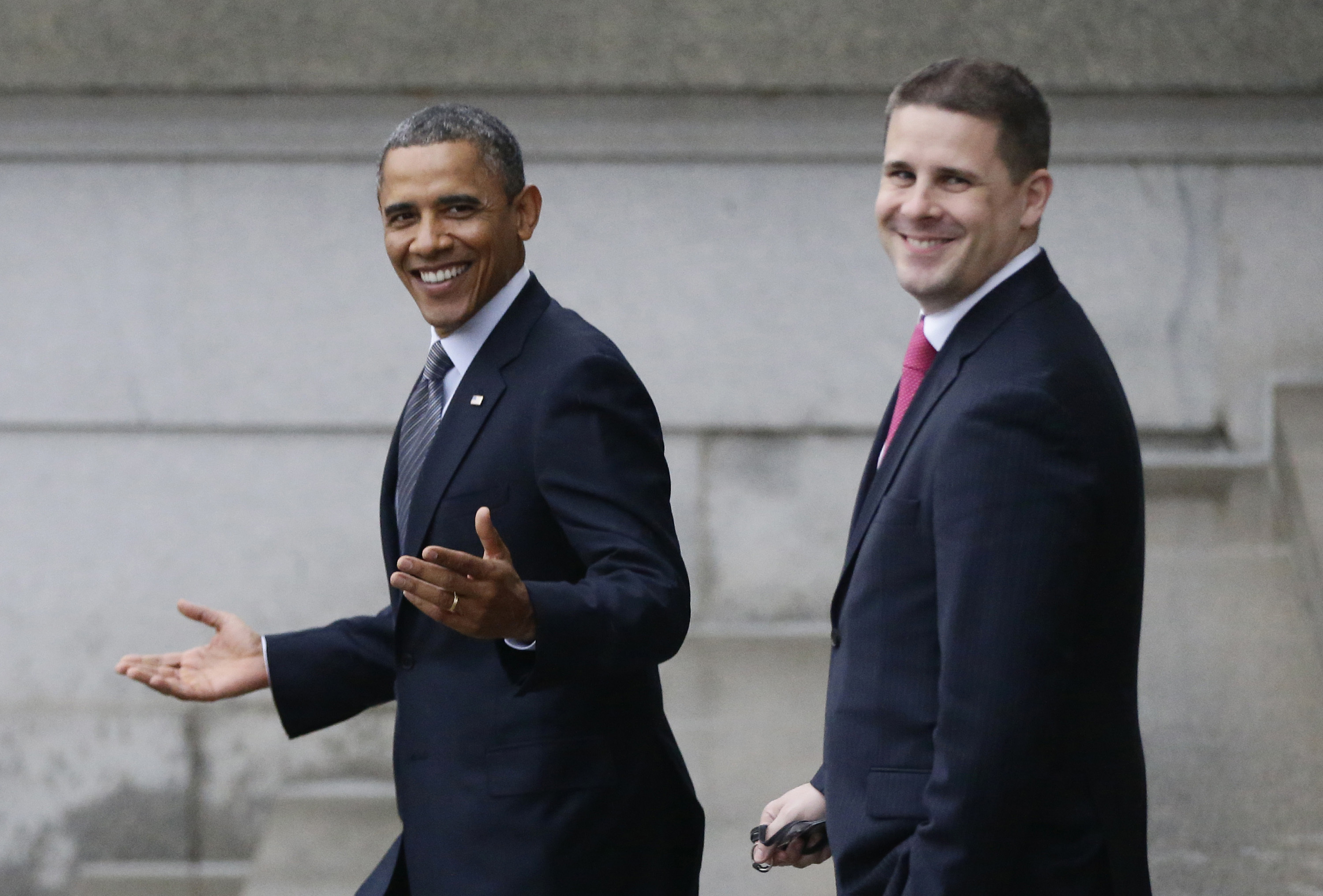 Podcast host-former Obama aide Dan Pfeiffer has book deal