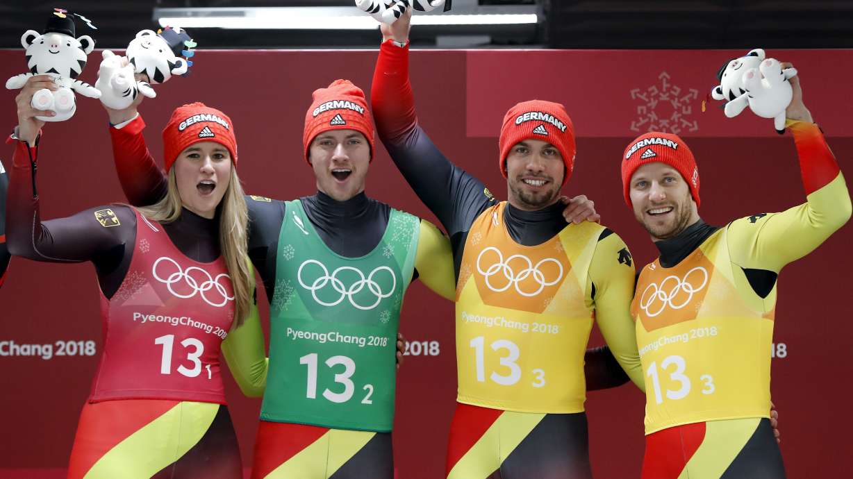 Geisenberger, Germany win another gold in Olympic relay