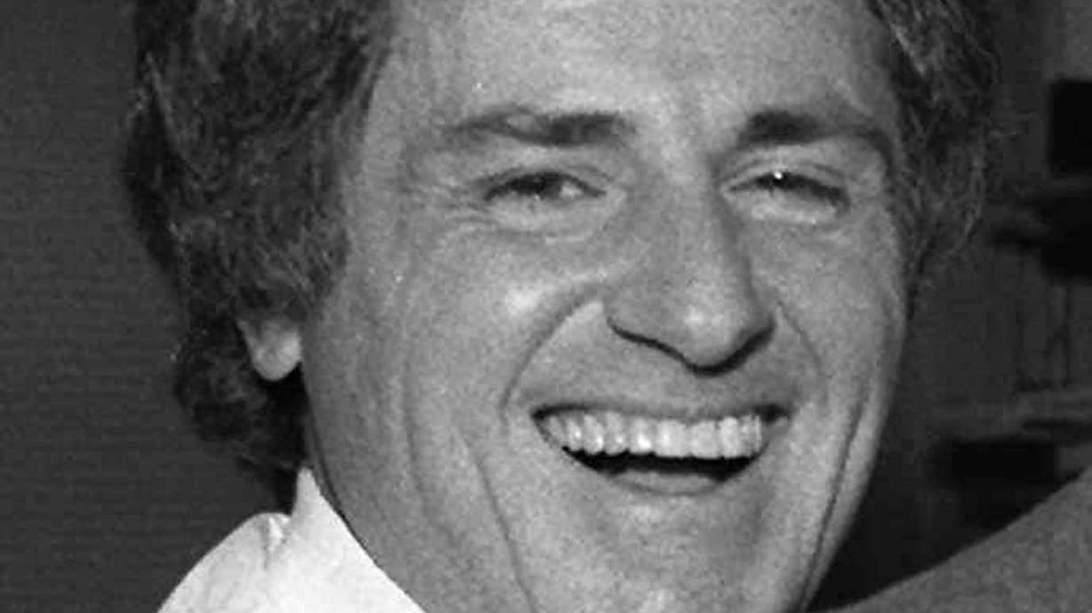 Broadcaster Wolf, 80, sues Imus, alleging age discrimination