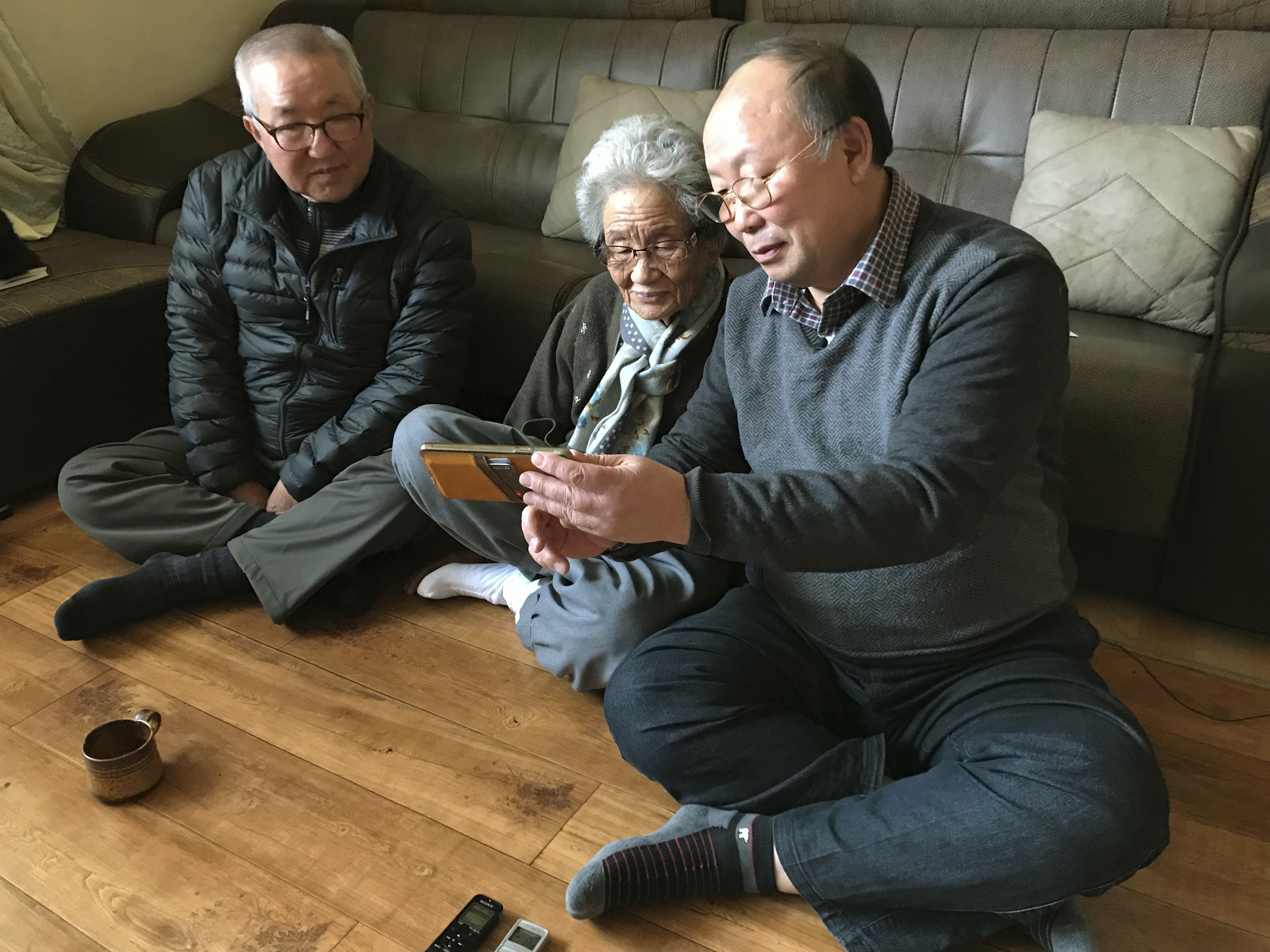 With Koreas Olympic thaw, war-split families want reunions